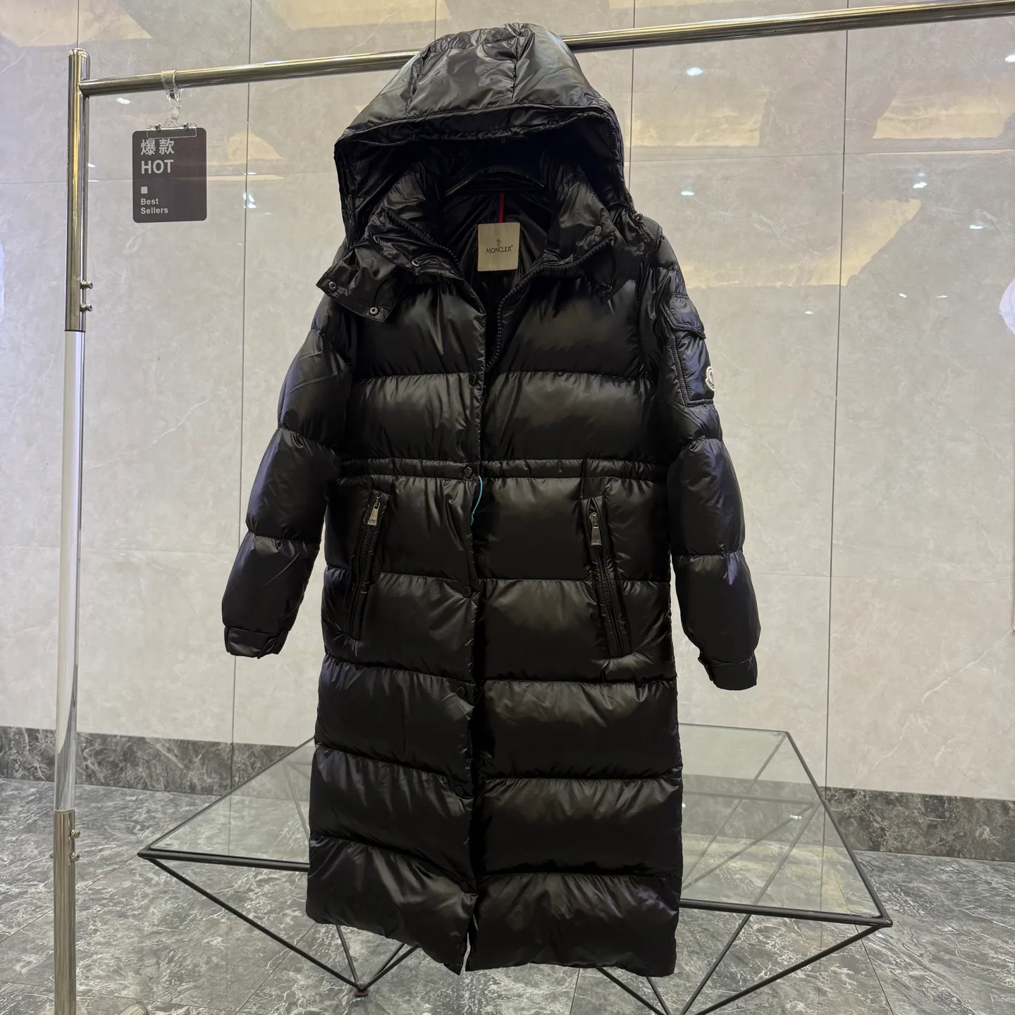 Куртки И Пуховики Женские Moncler 17923593