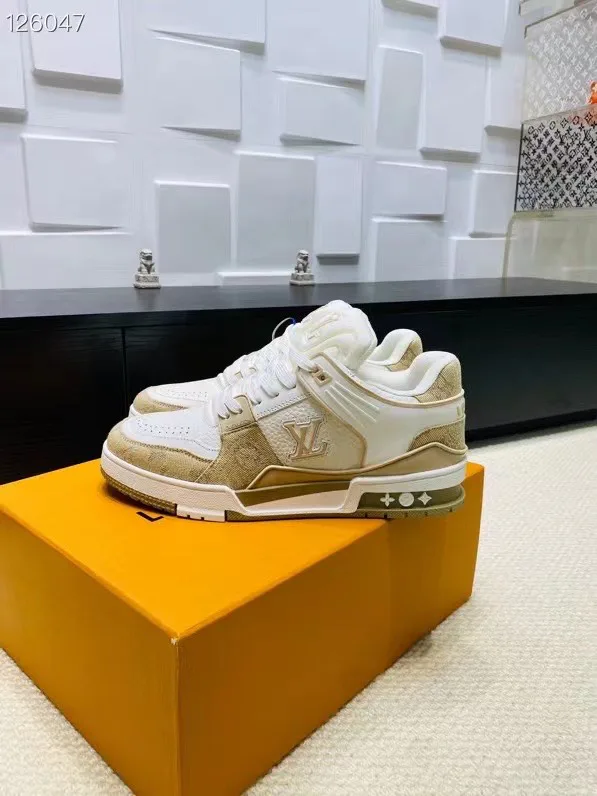 Кроссовки Женские Louis Vuitton 311303