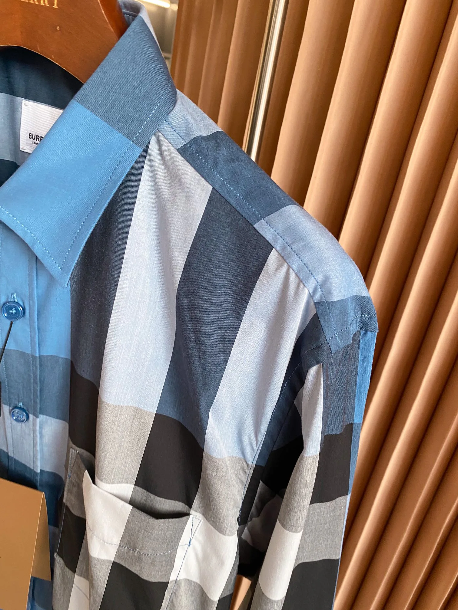 Рубашки Мужские Burberry 13432951