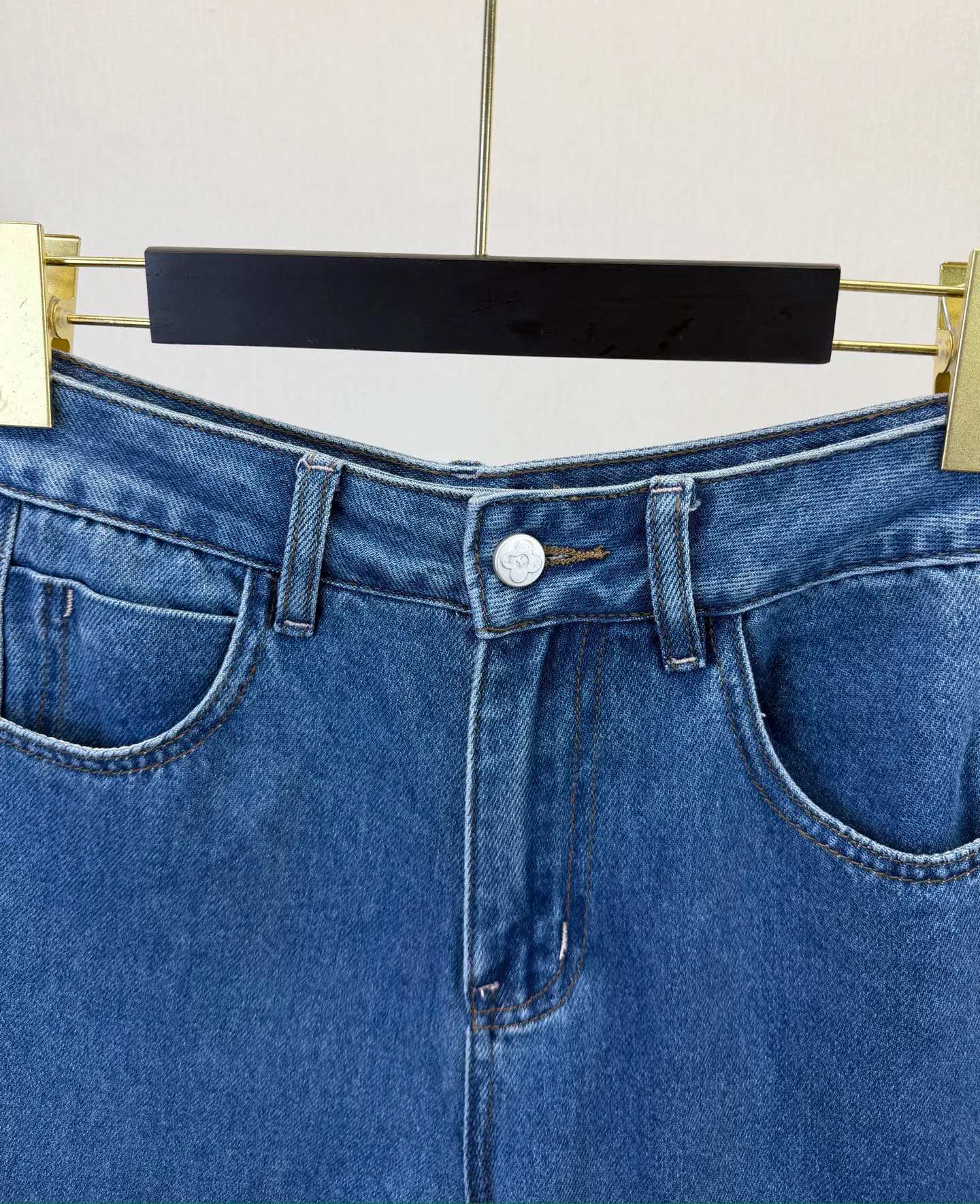 Джинсы Женские Louis Vuitton 11201562