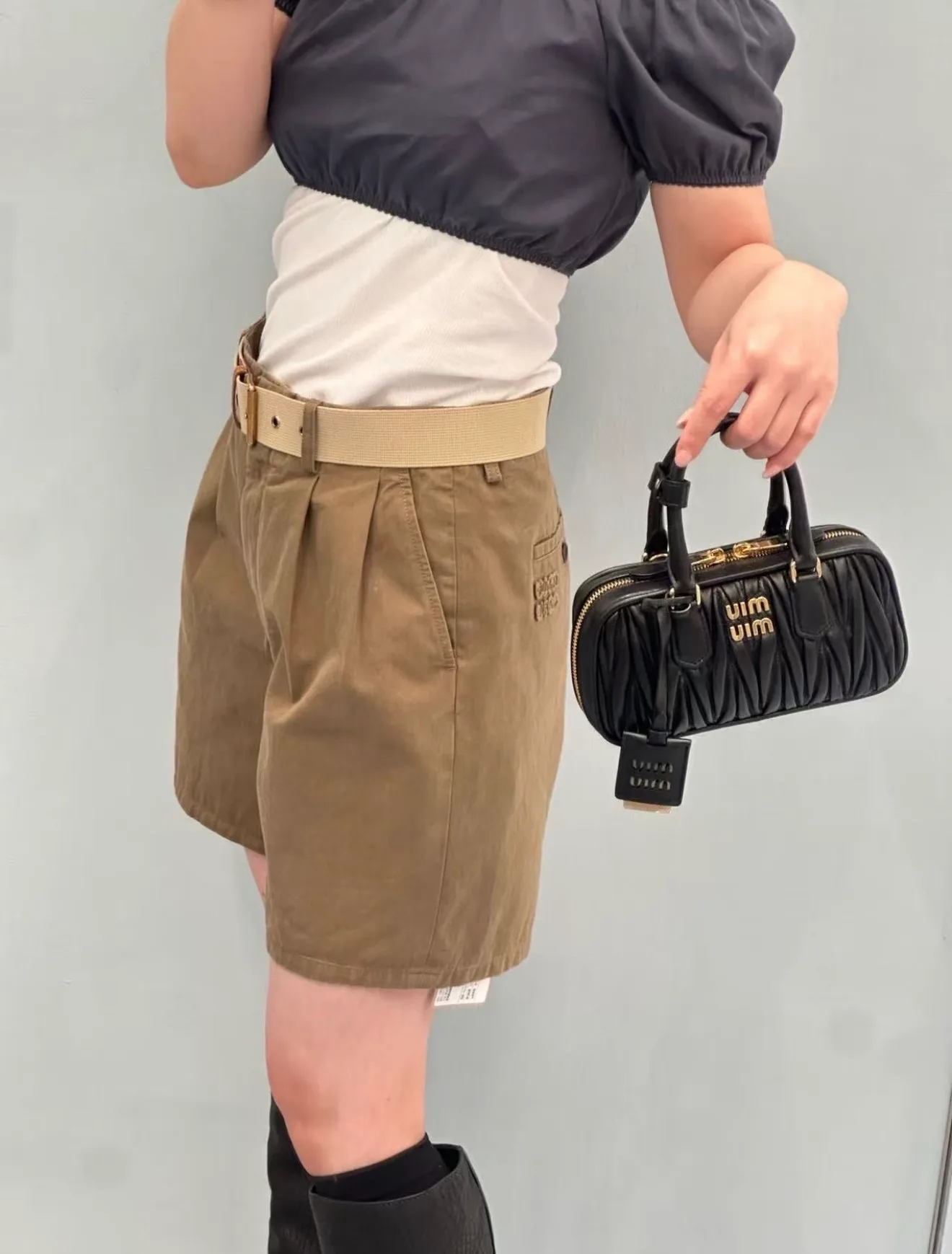 Шорты Женские Miu Miu 11691656