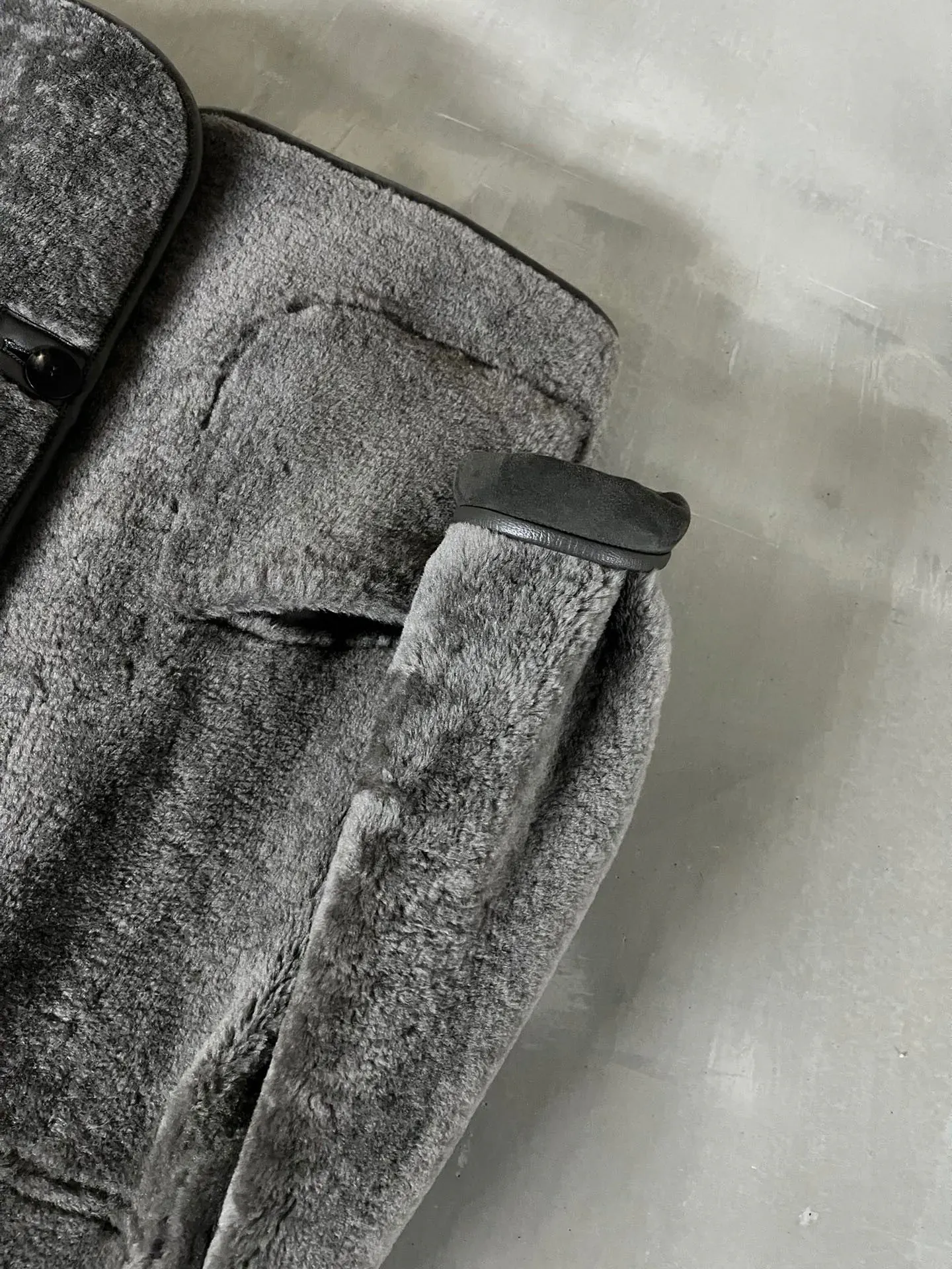 Кожаные Куртки И Дублёнки Женские Loewe 409195