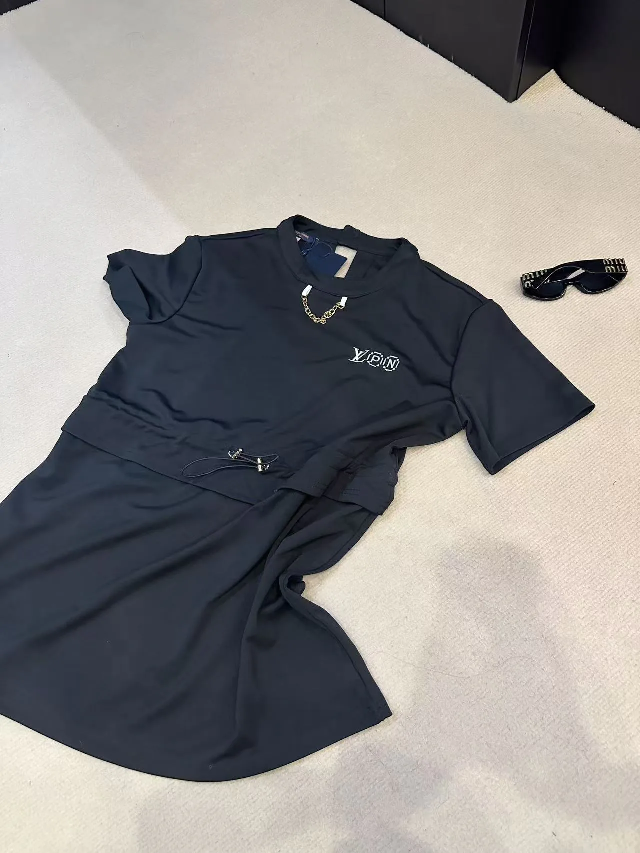 Платья Женские Louis Vuitton 11670995