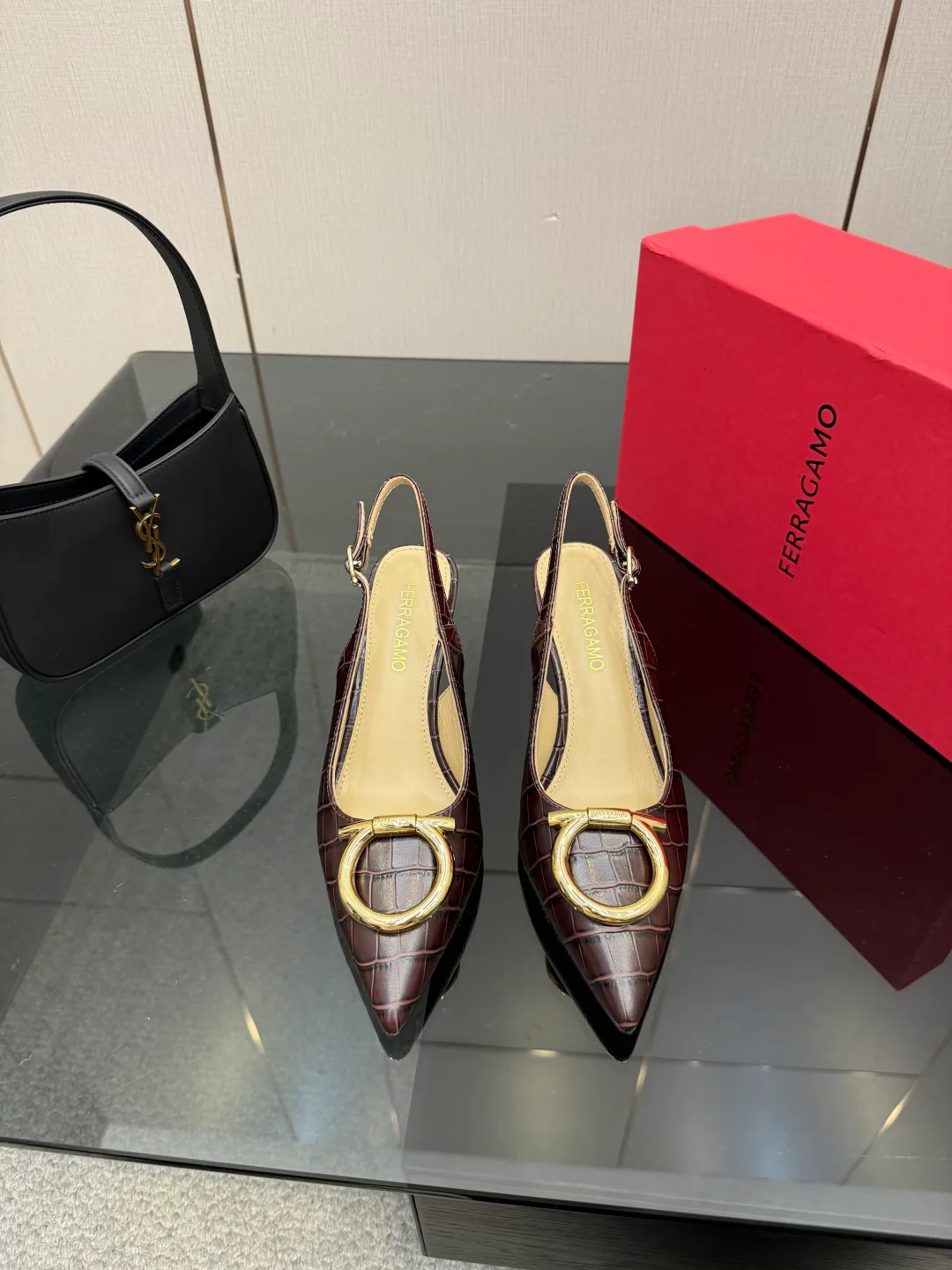 Туфли Женские Salvatore Ferragamo 1498821