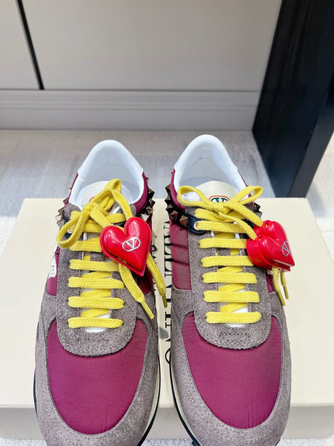 Кроссовки Женские Valentino 18436567