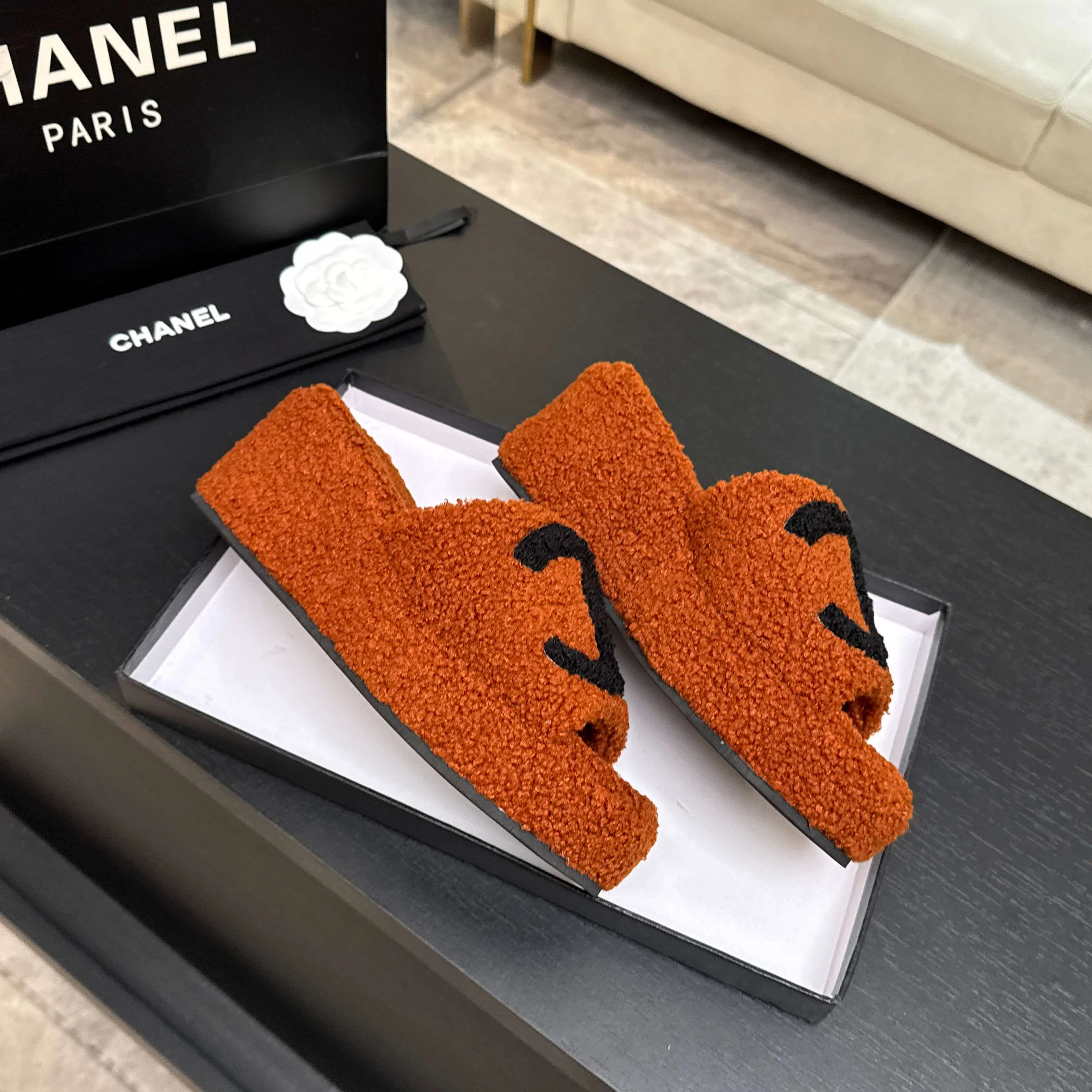 Тапочки Женские Chanel 18501002