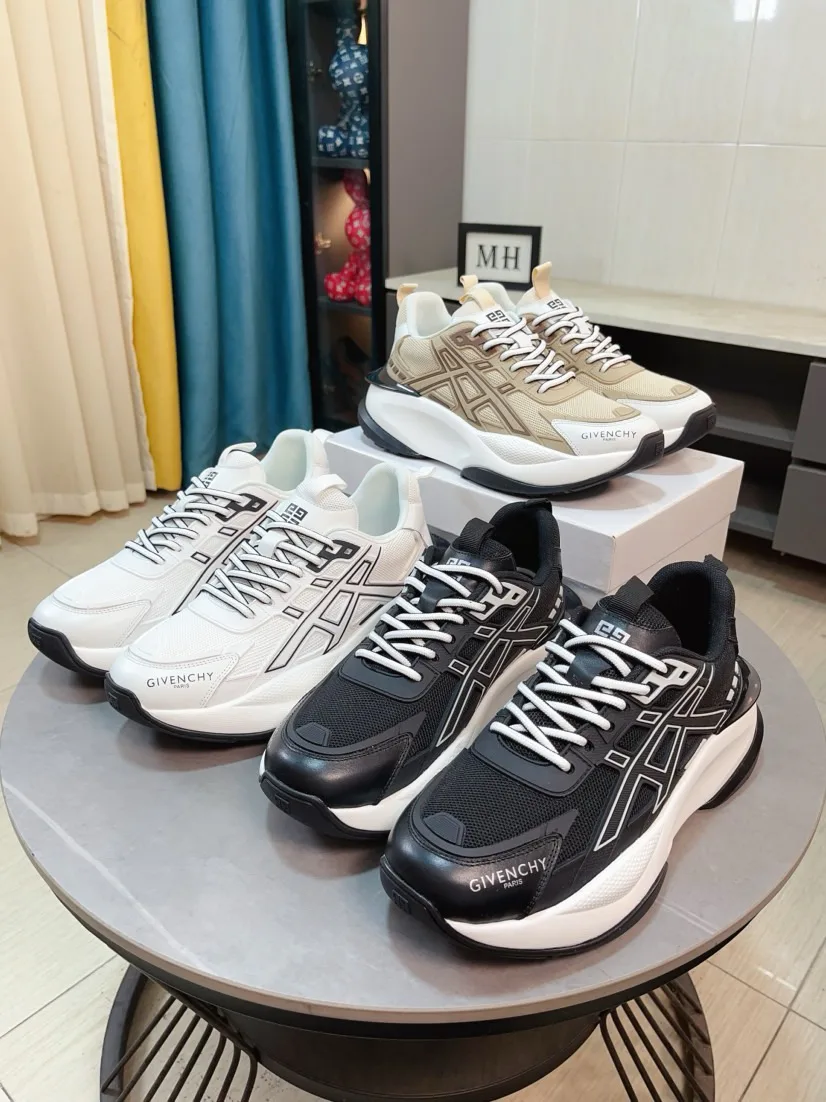Кроссовки Мужские Givenchy 5534101