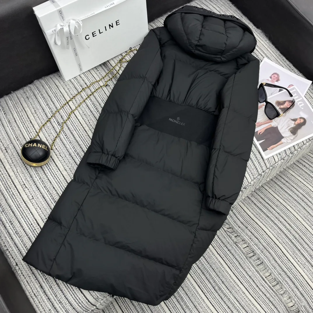Куртки И Пуховики Женские Moncler 3732