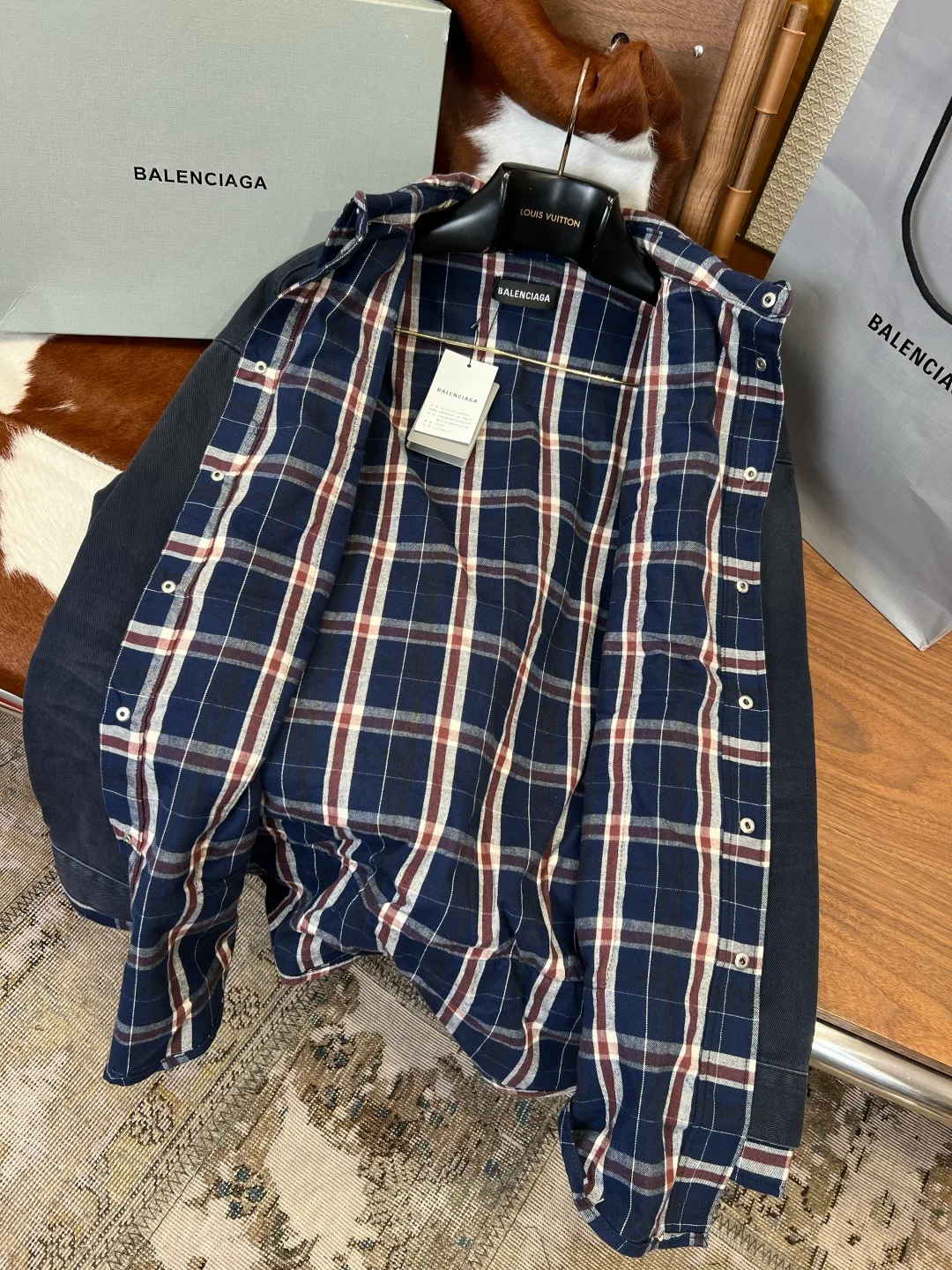 Куртки И Пуховики Мужские Balenciaga 13077152