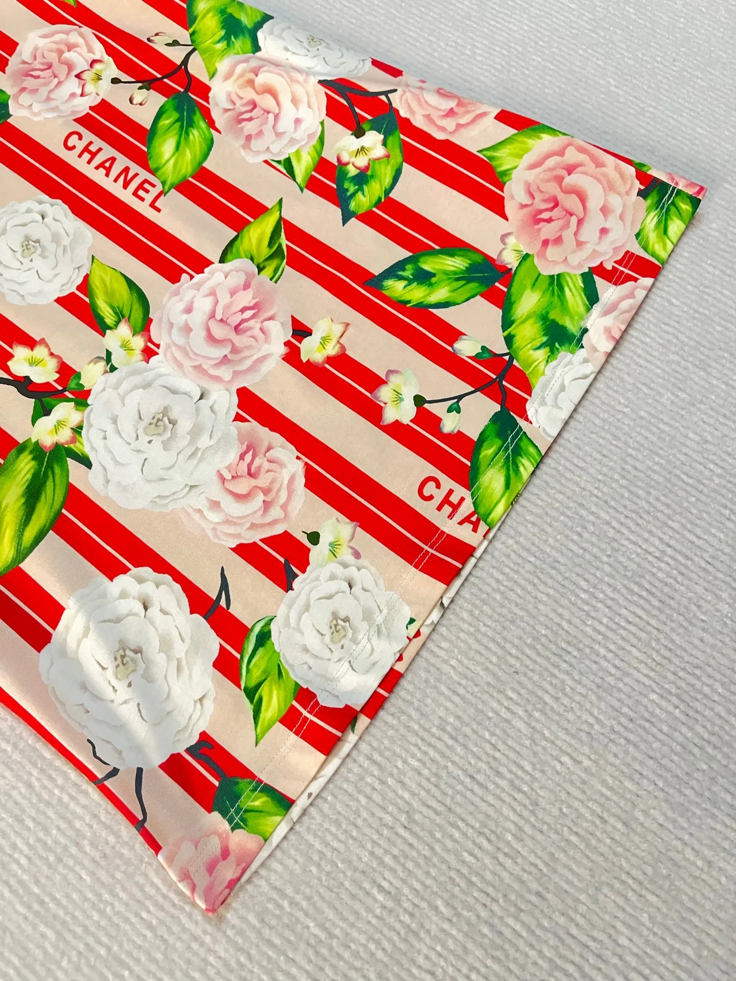 Футболки Женские Chanel 3042955