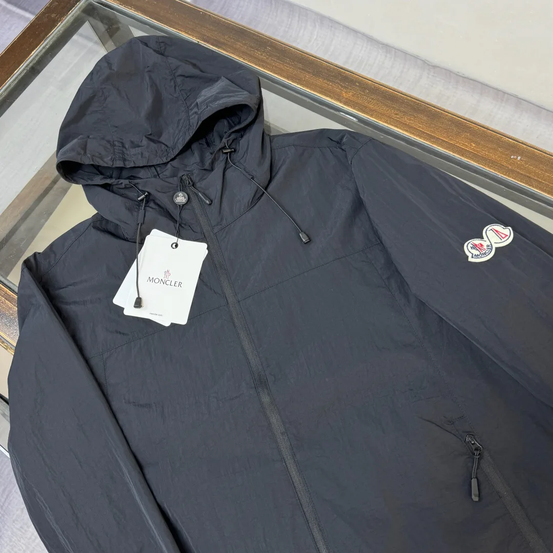 Куртки И Пуховики Мужские Moncler 17286043