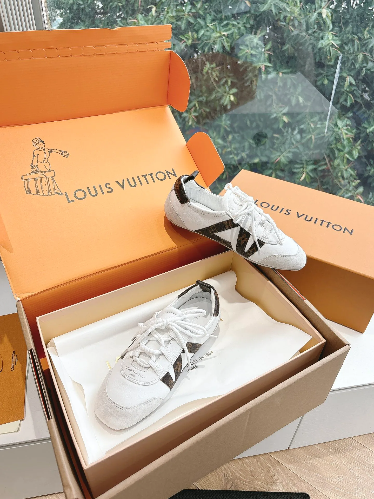 Кроссовки Женские Louis Vuitton 8979811