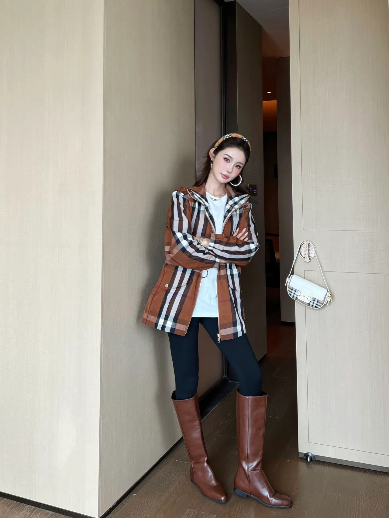 Куртки И Пуховики Женские Burberry 1049377