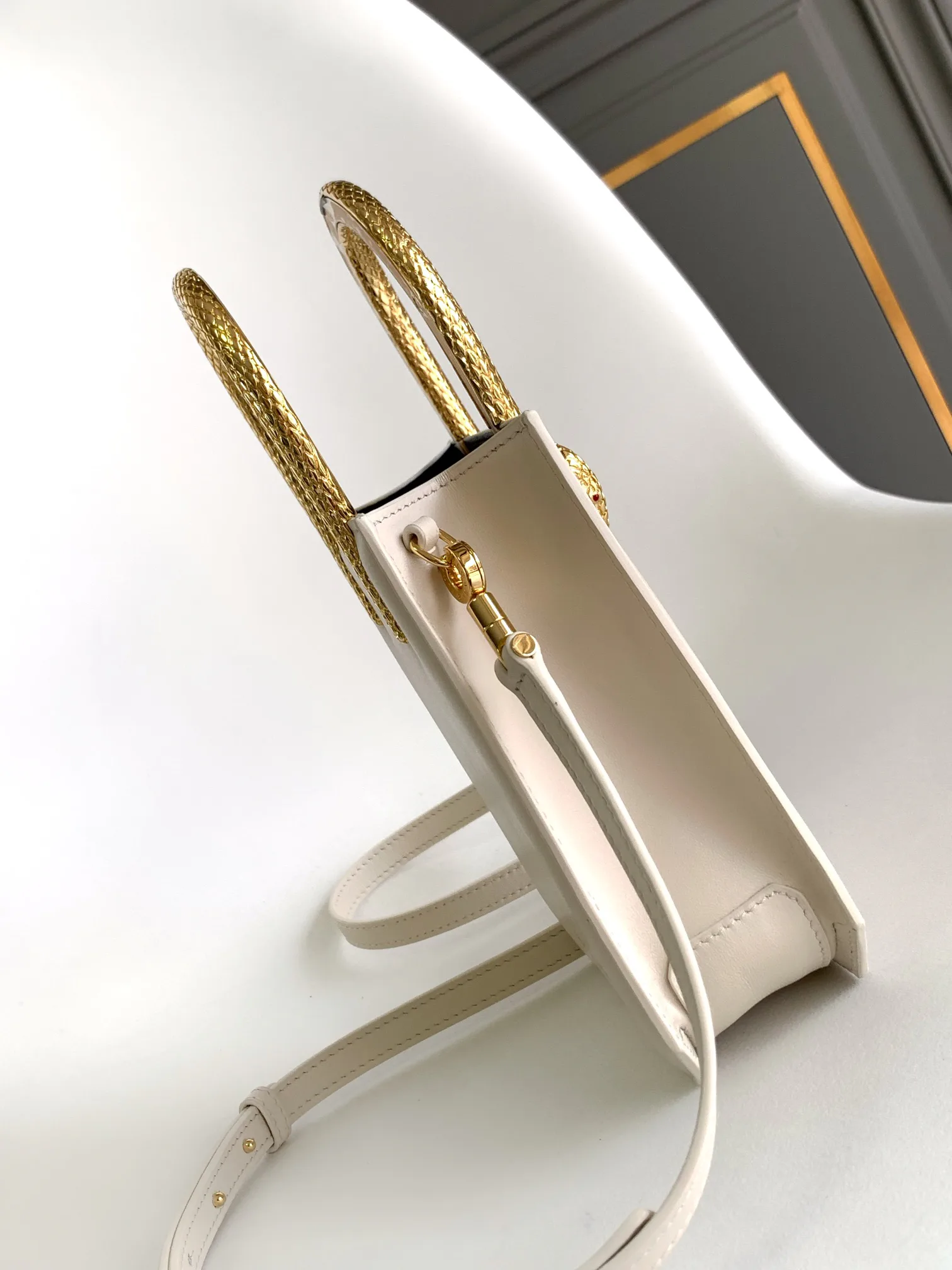 Сумки На Ремне Женские Bvlgari 372888