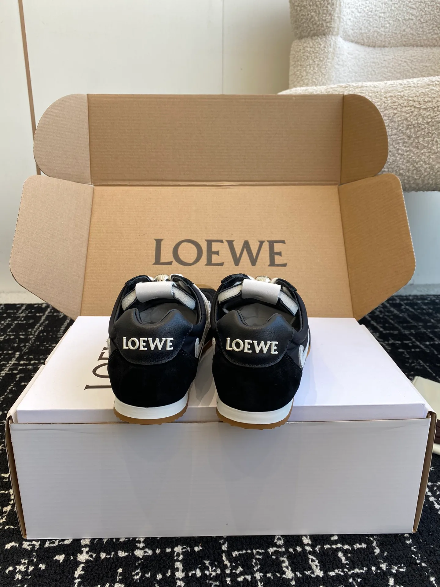 Кроссовки Женские Loewe 12916551