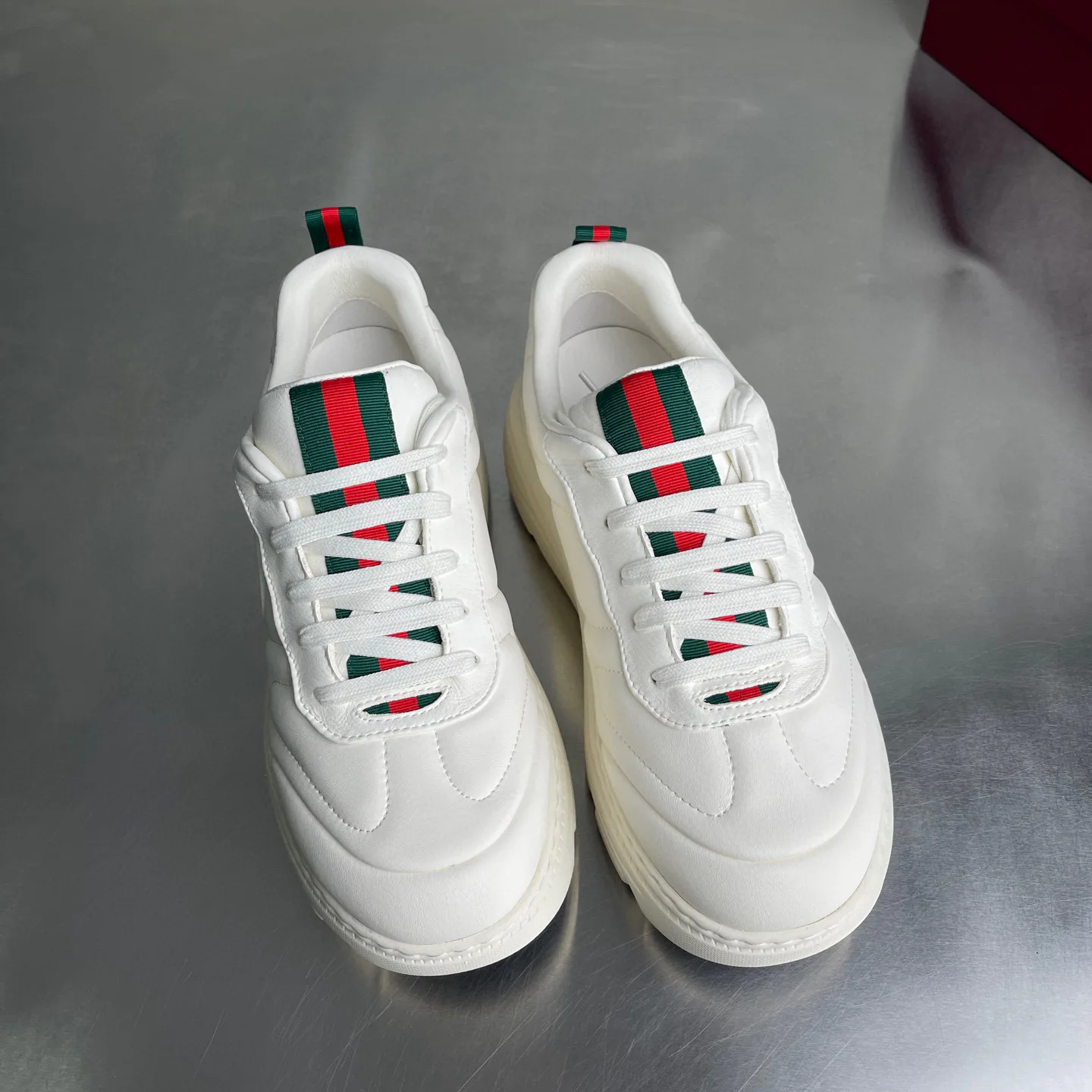 Кроссовки Мужские Gucci 11679355