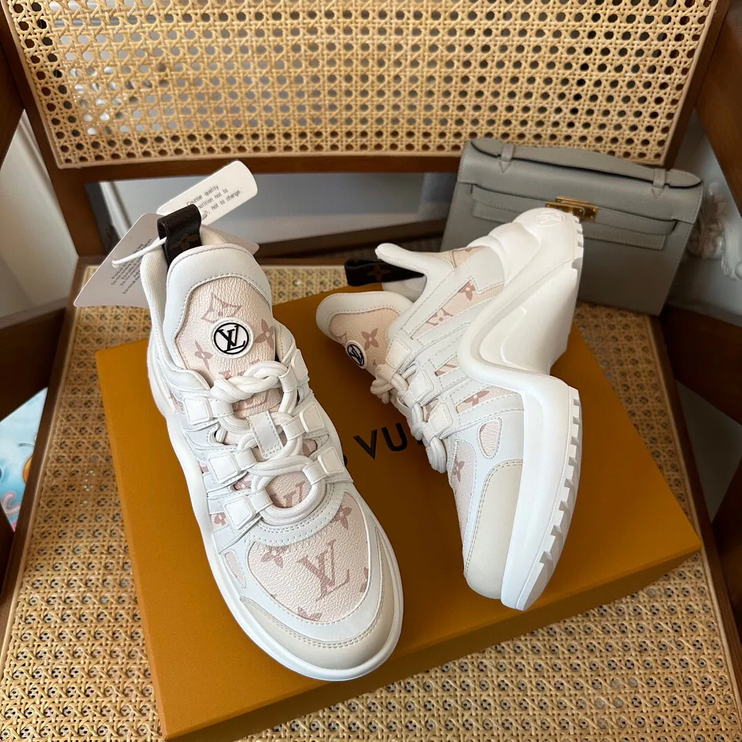 Кроссовки Женские Louis Vuitton 16491