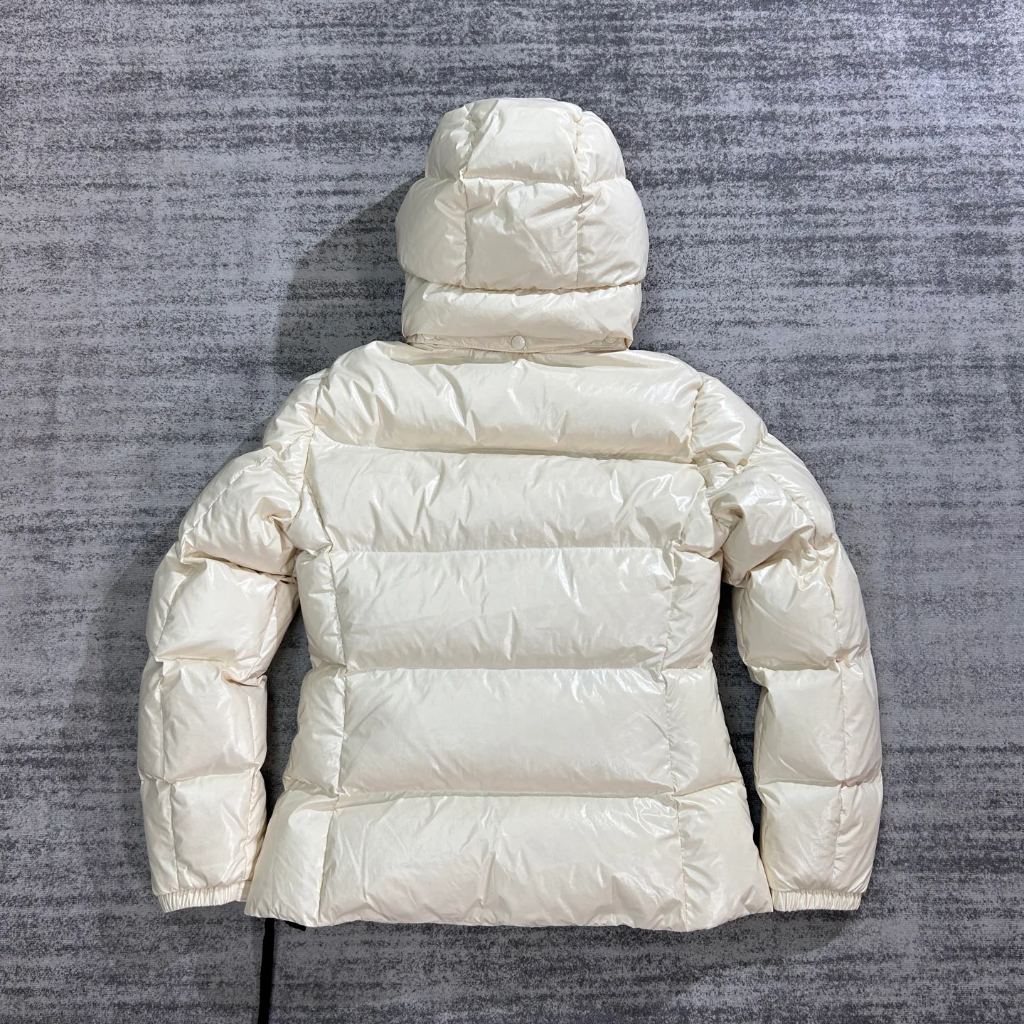 Куртки И Пуховики Женские Moncler 18134536