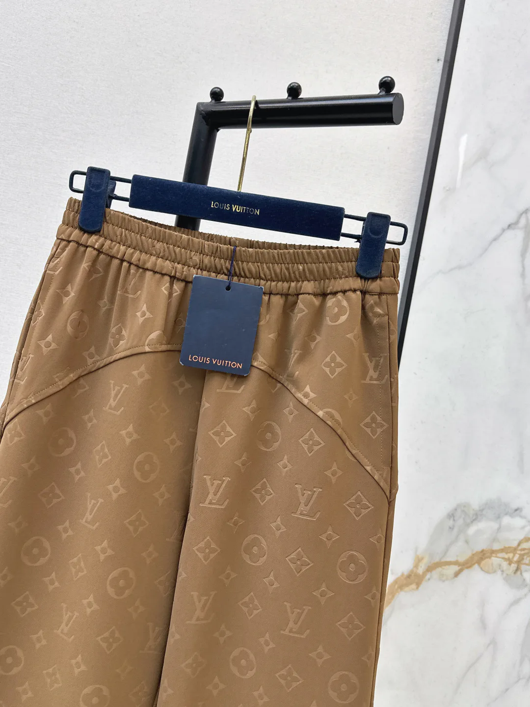 Брюки Женские Louis Vuitton 11476042