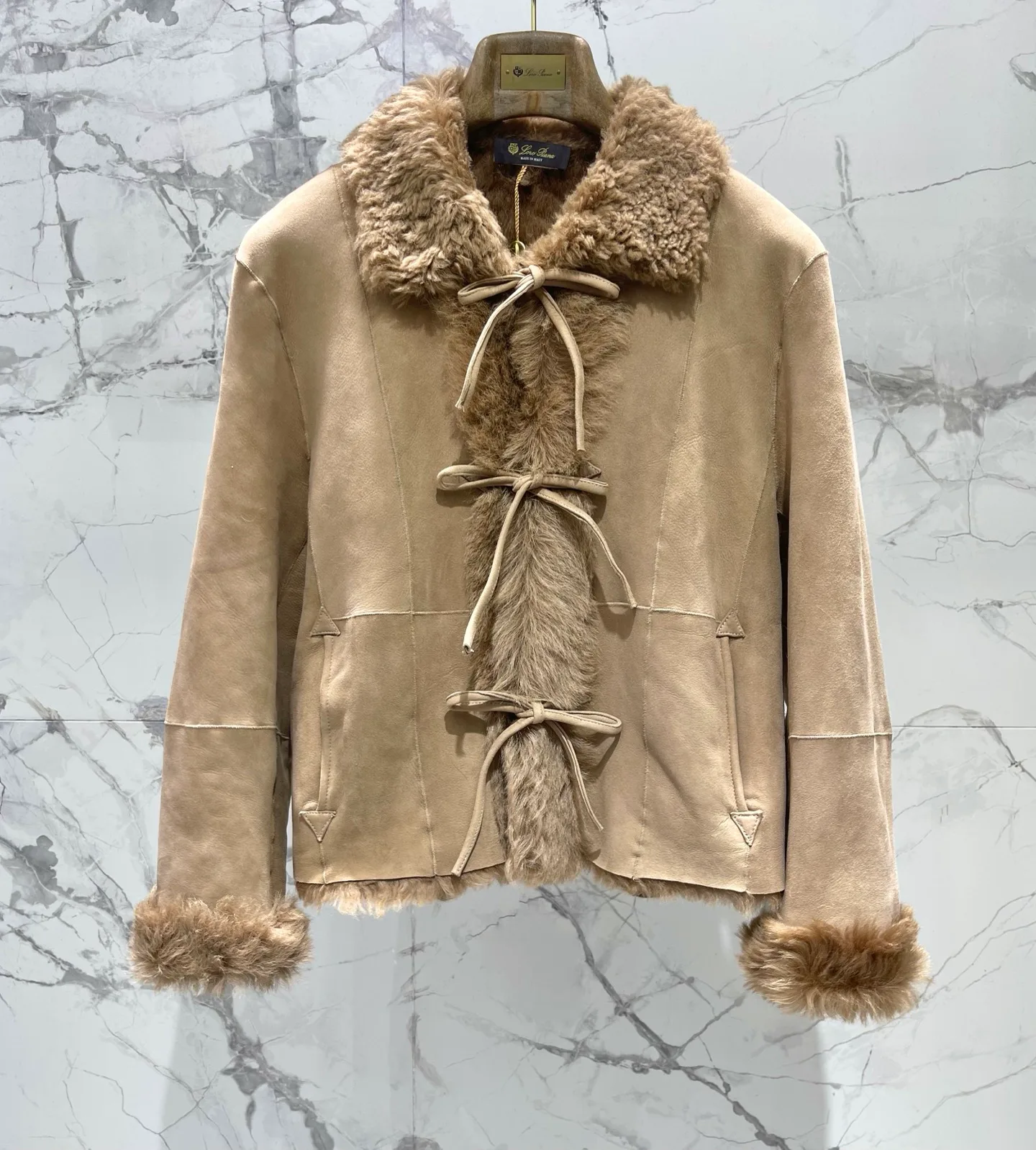 Кожаные Куртки И Дублёнки Женские Loro Piana 20145764