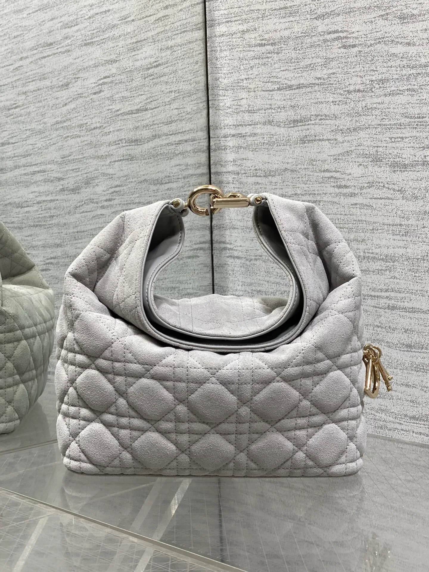 Классические Сумки Женские Christian Dior 18242100
