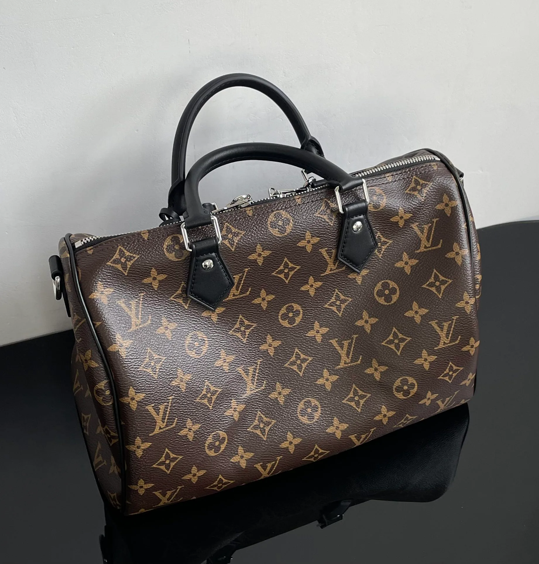 Классические Сумки Женские Louis Vuitton 11564793