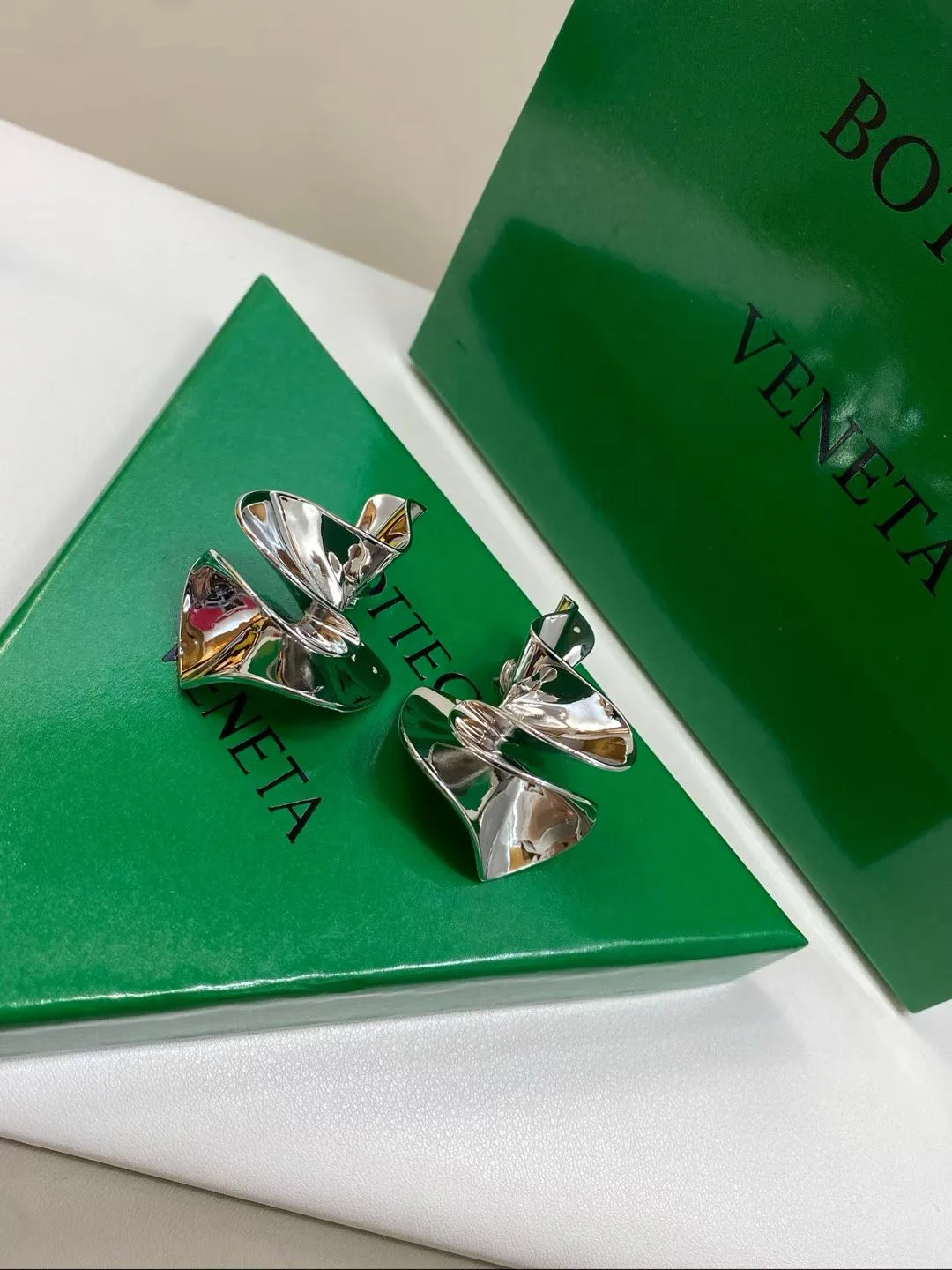 Бижутерия Bottega Veneta 5033025