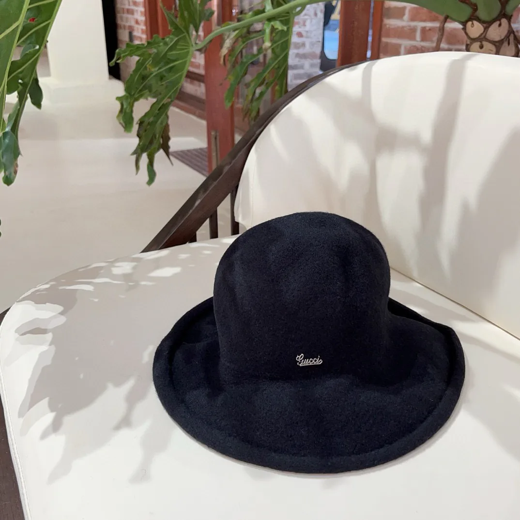 Головные Уборы Gucci 17973795