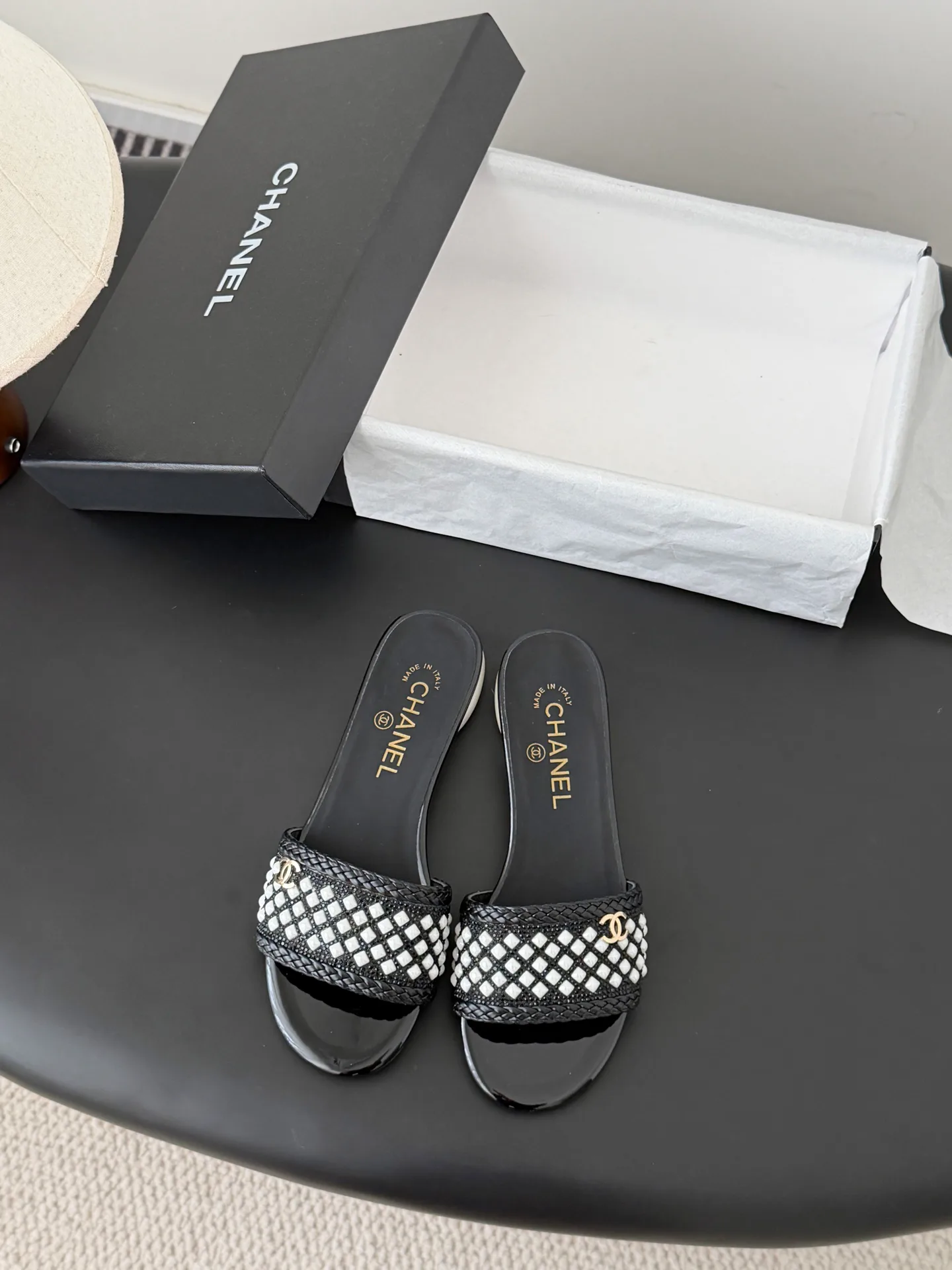 Босоножки Женские Chanel 10997472