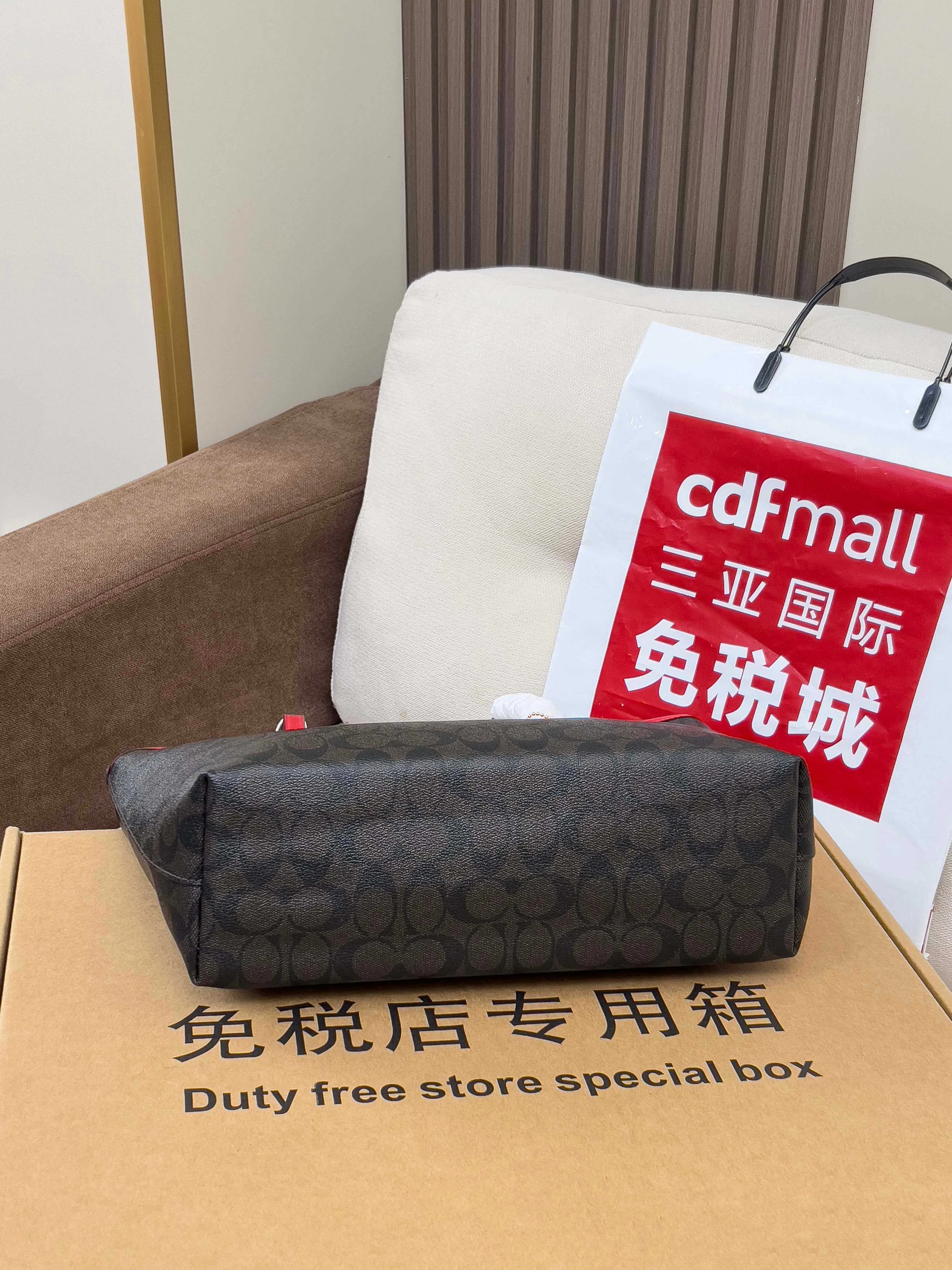 Классические Сумки Женские Coach 12116472