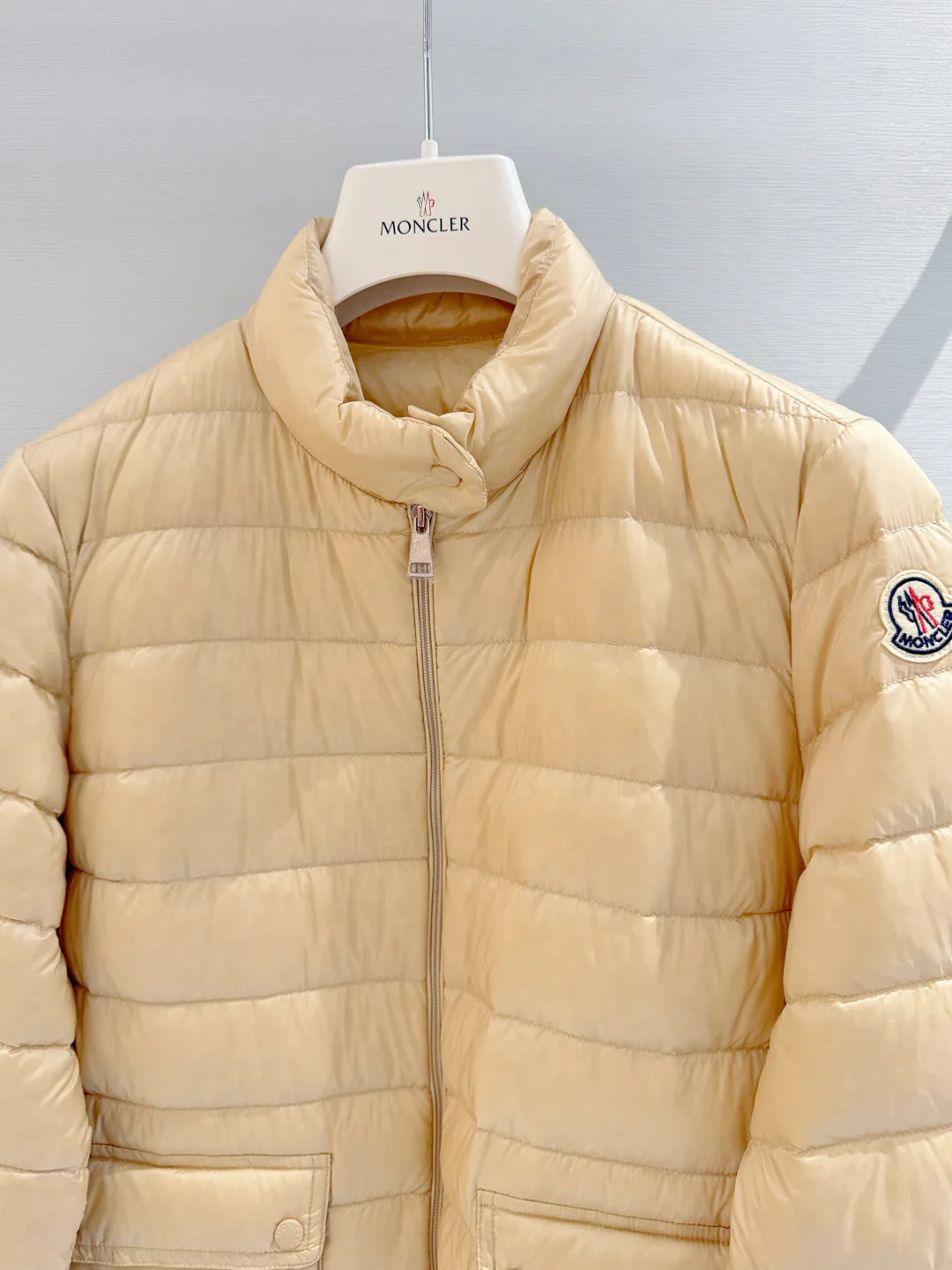 Куртки И Пуховики Женские Moncler 18049847