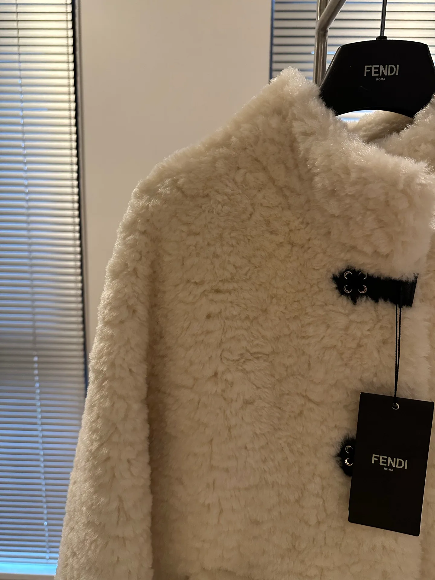 Шубы Женские Fendi 11425385