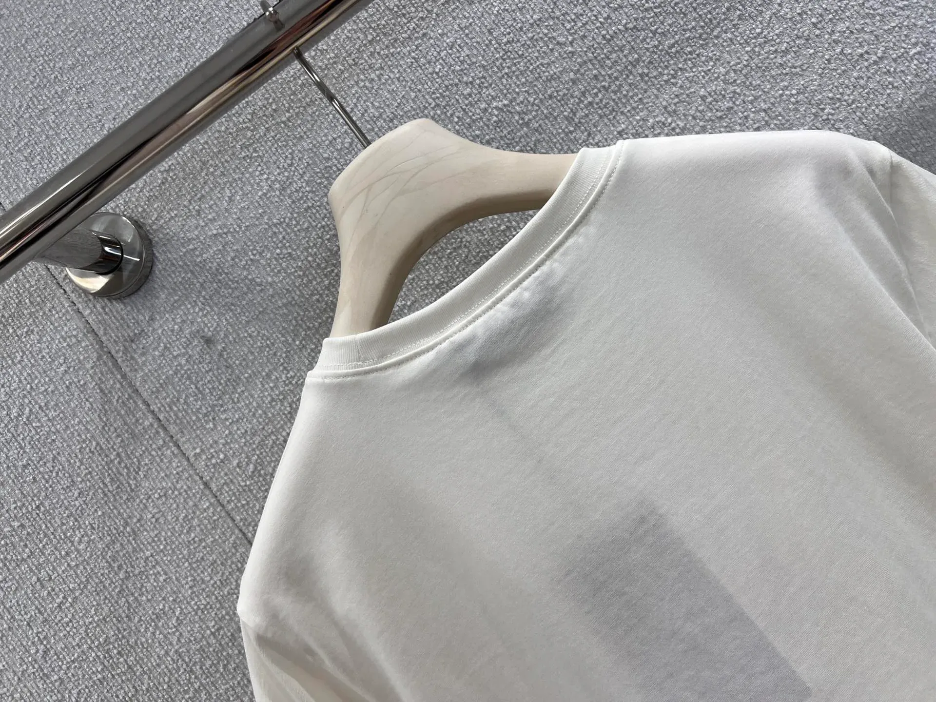 Футболки Женские Gucci 810550