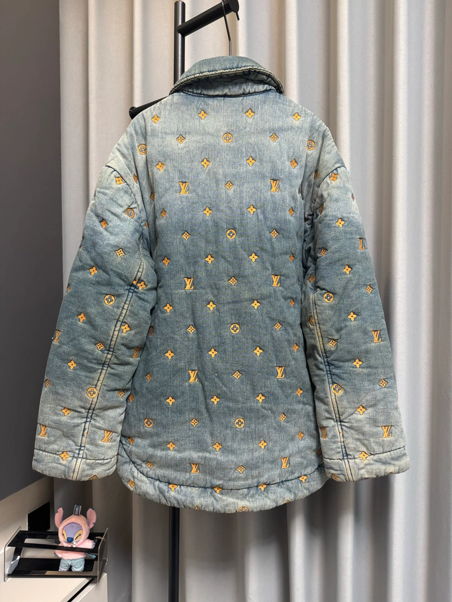 Куртки И Пуховики Мужские Louis Vuitton 17420958