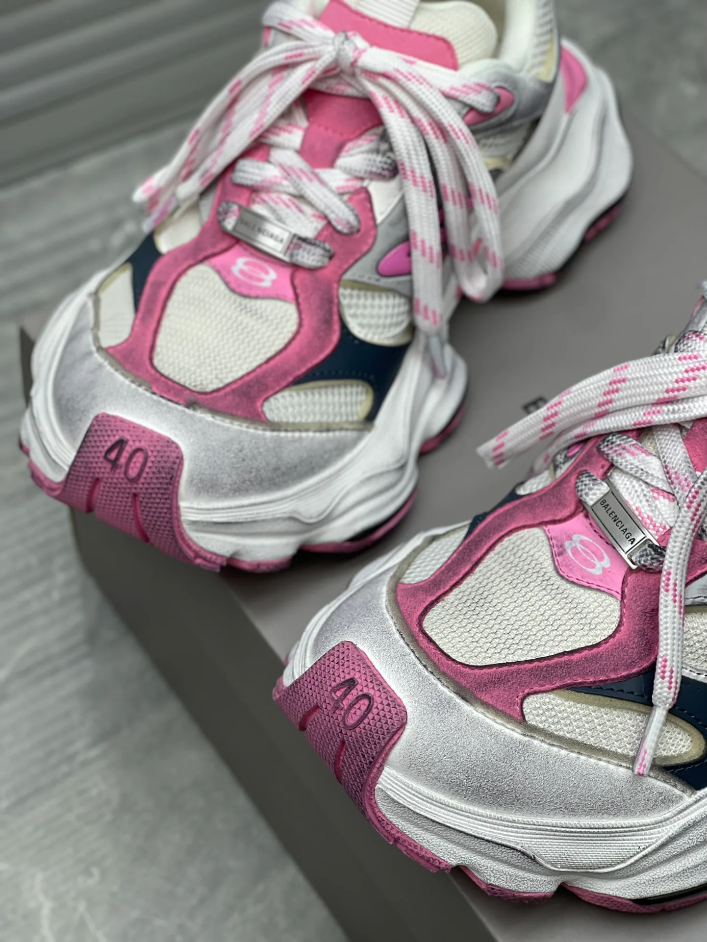 Кроссовки Женские Balenciaga 12799548