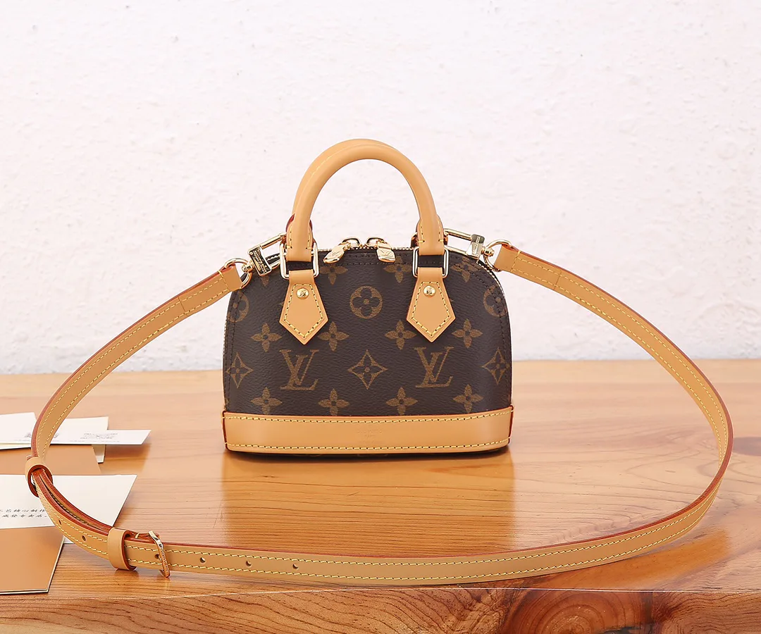 Классические Сумки Женские Louis Vuitton 11225328