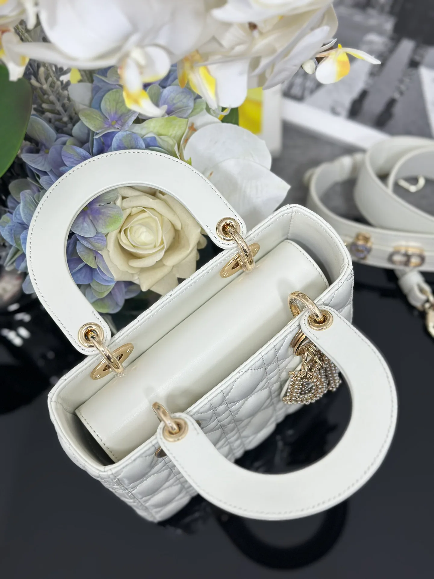 Классические Сумки Женские Christian Dior 11412571