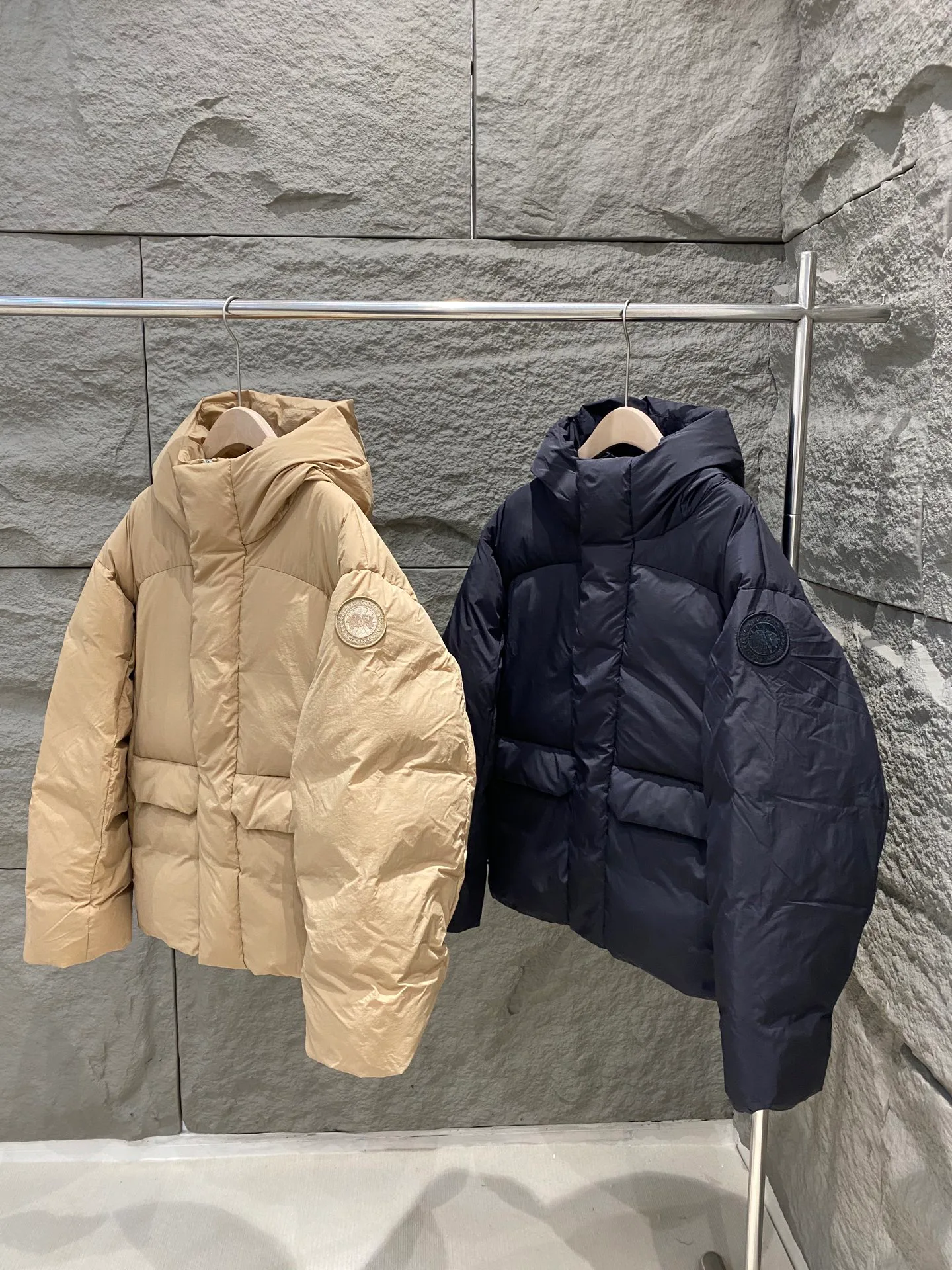Куртки И Пуховики Женские Canada Goose 4721820
