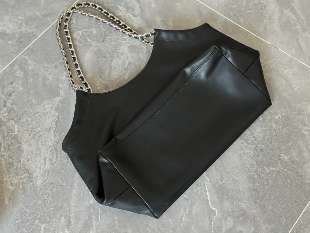 Классические Сумки Женские Prada 11480453