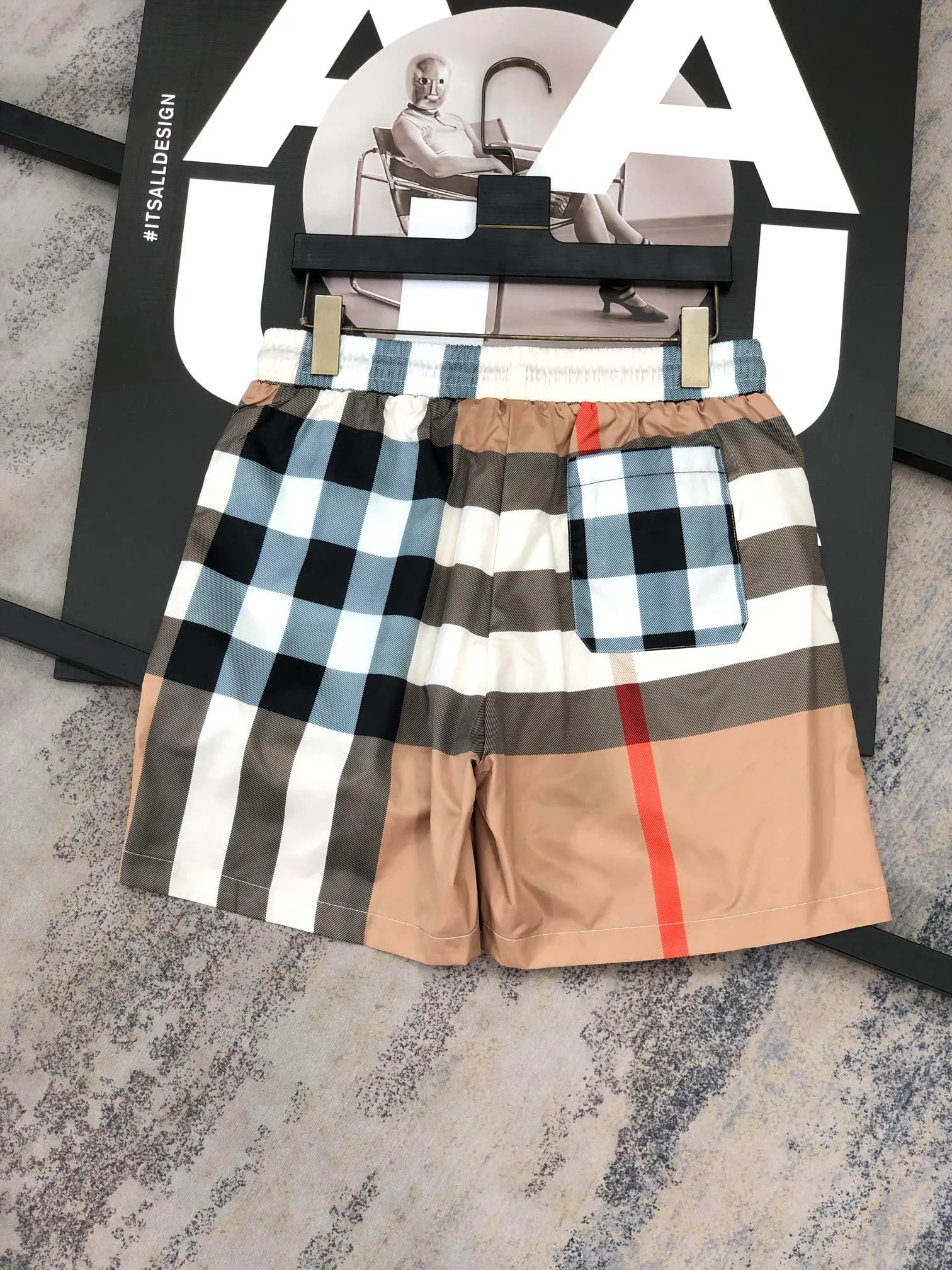 Шорты Мужские Burberry 11213245