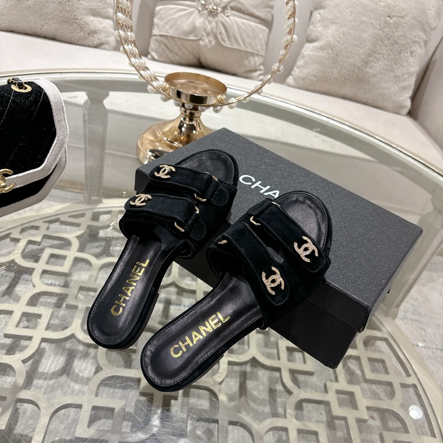 Шлепанцы Женские Chanel 10840542