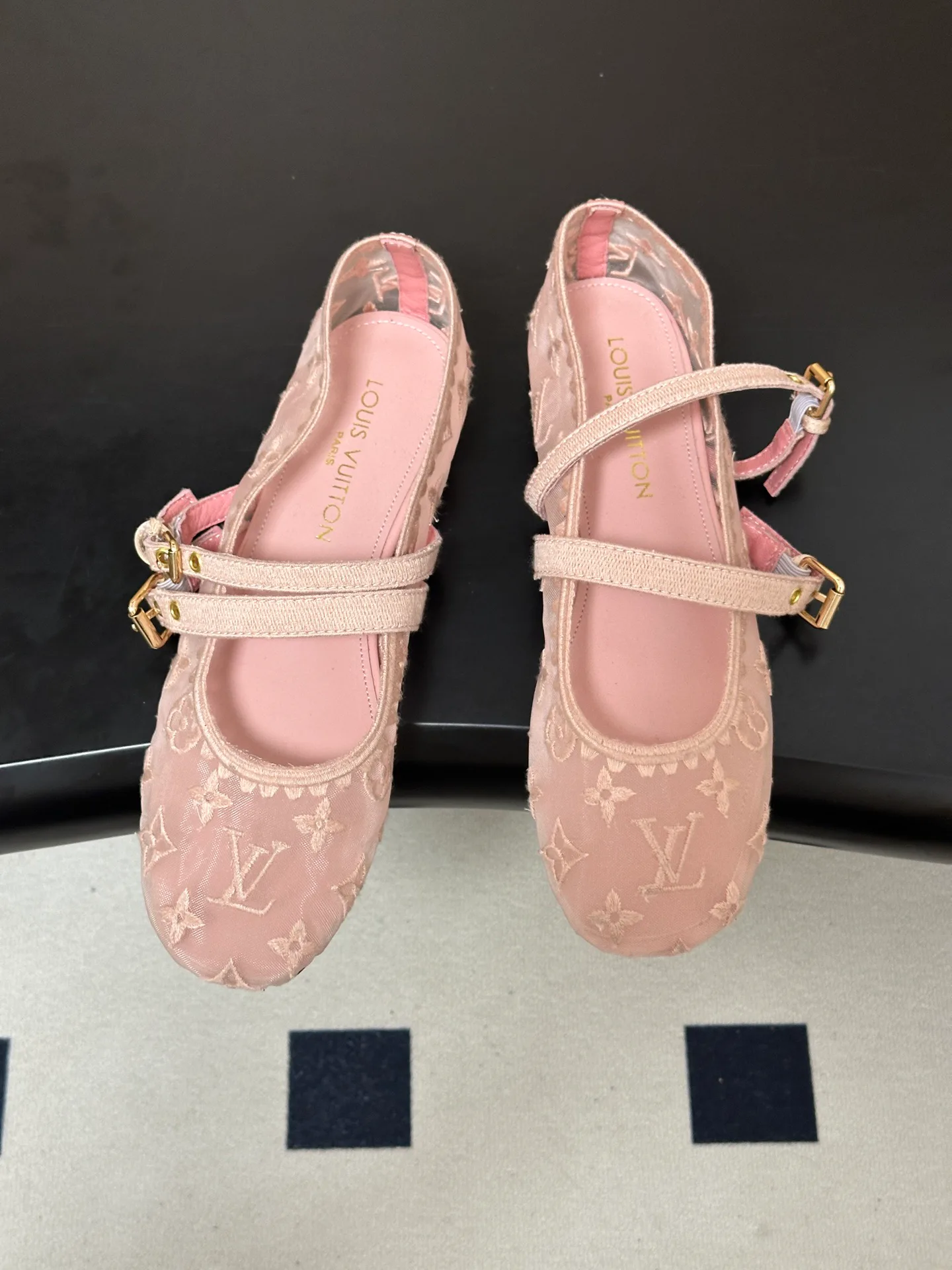 Балетки Женские Louis Vuitton 18340938