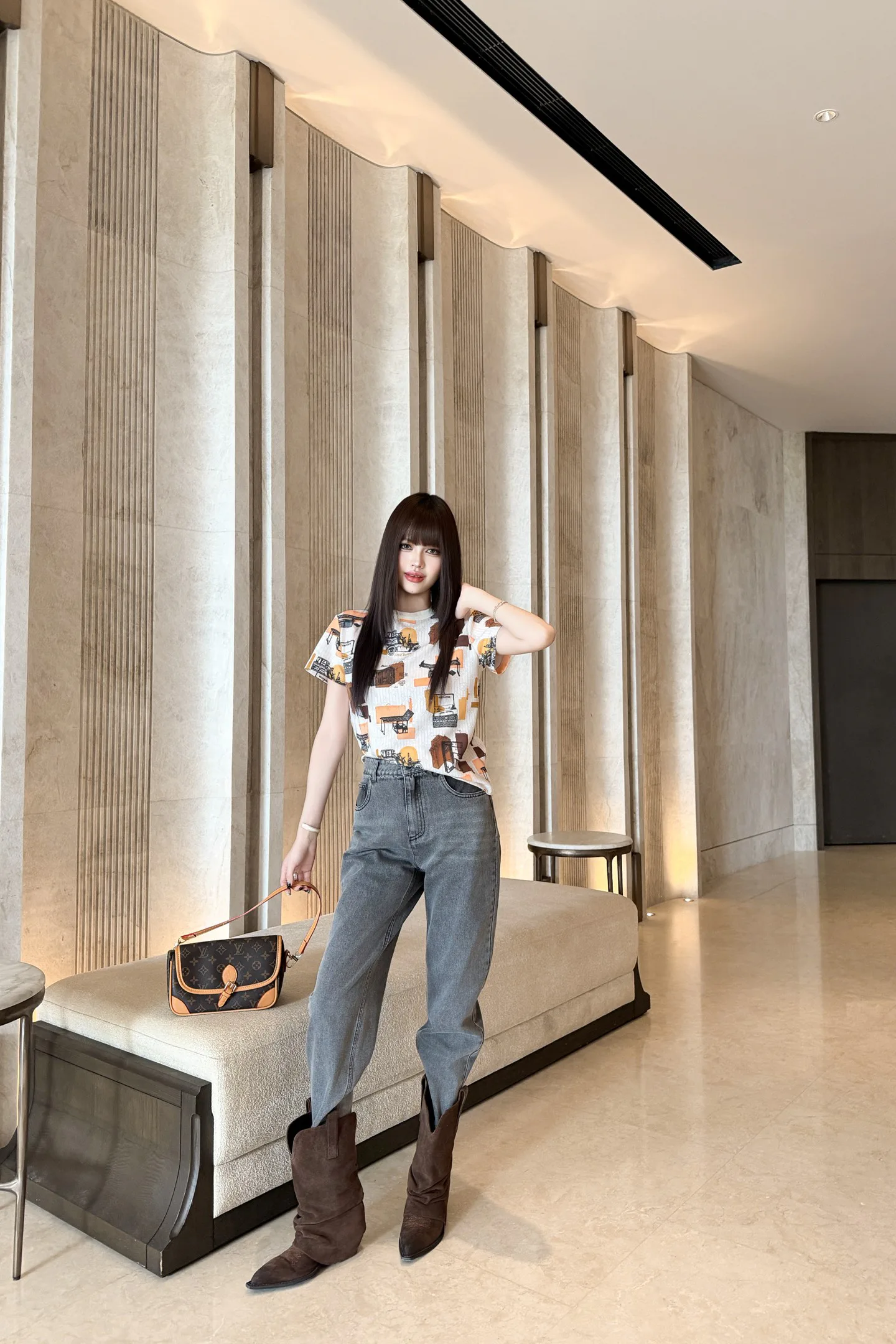Футболки Женские Louis Vuitton 19256212