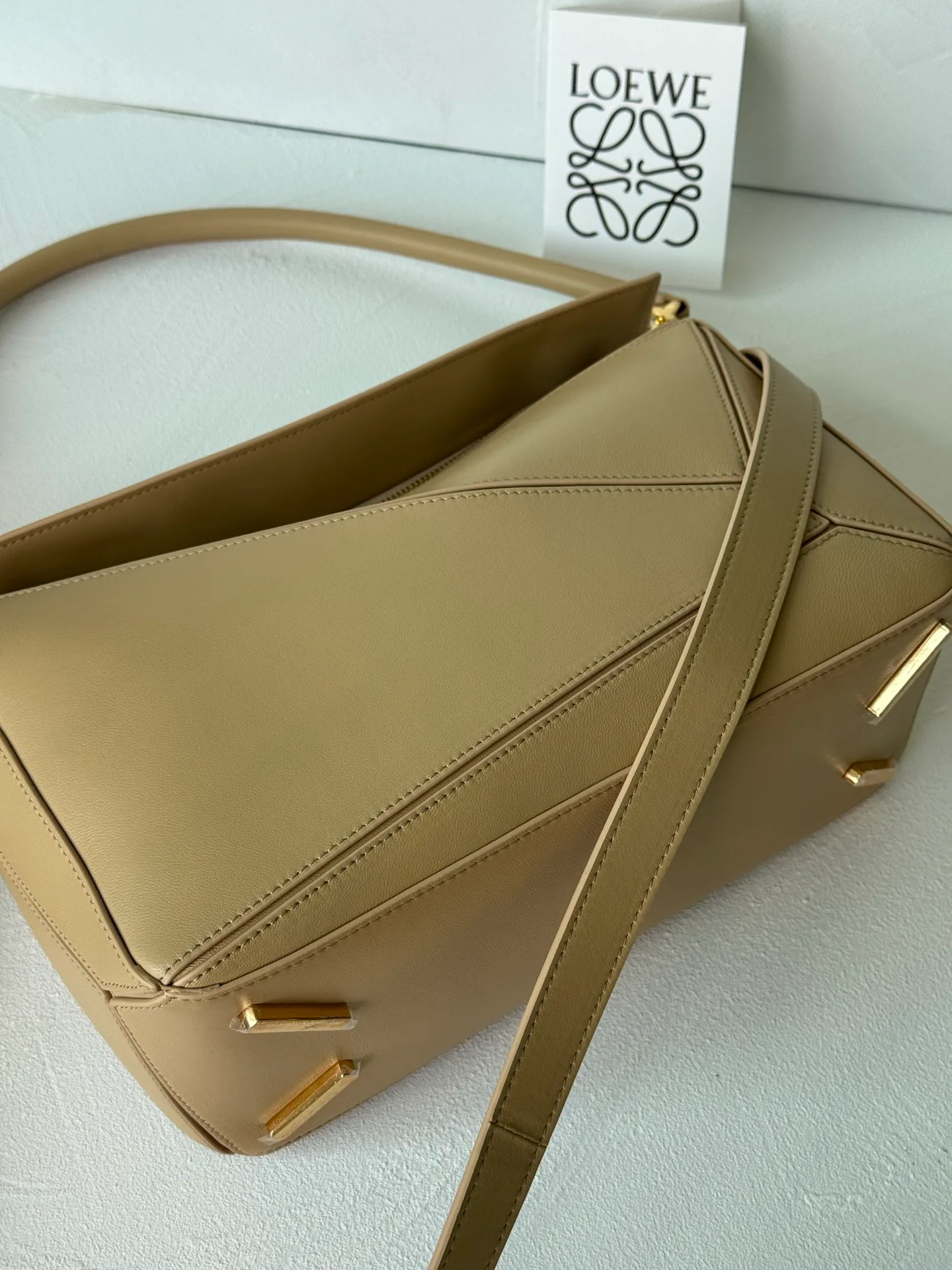 Классические Сумки Женские Loewe 16962901