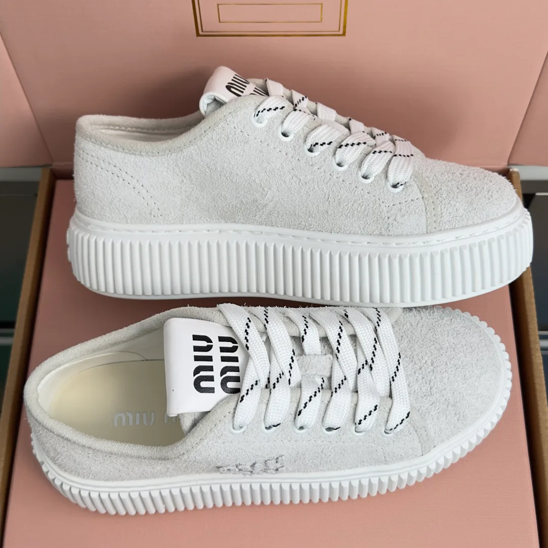 Кроссовки Женские Miu Miu 17950572