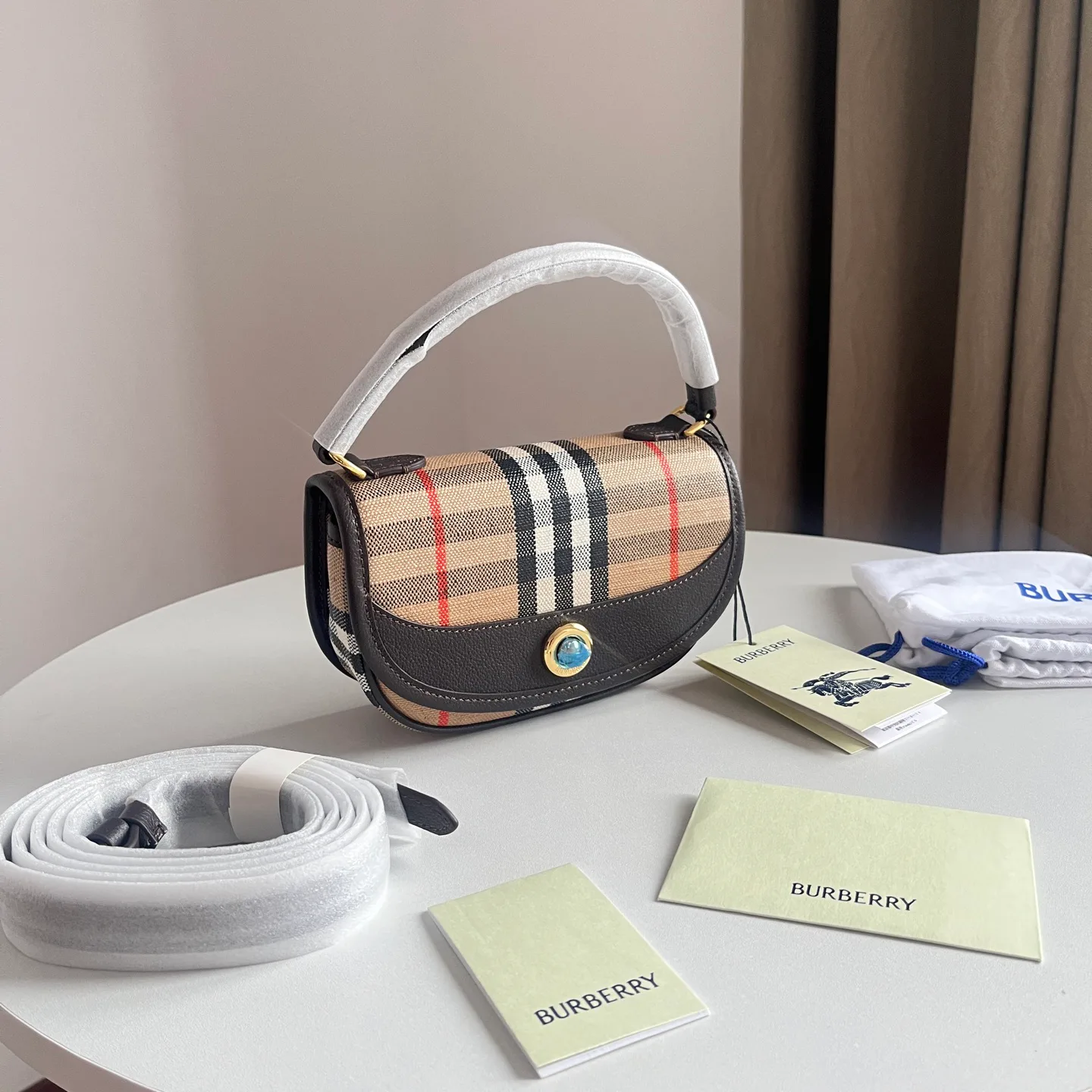 Сумки На Ремне Женские Burberry 347199