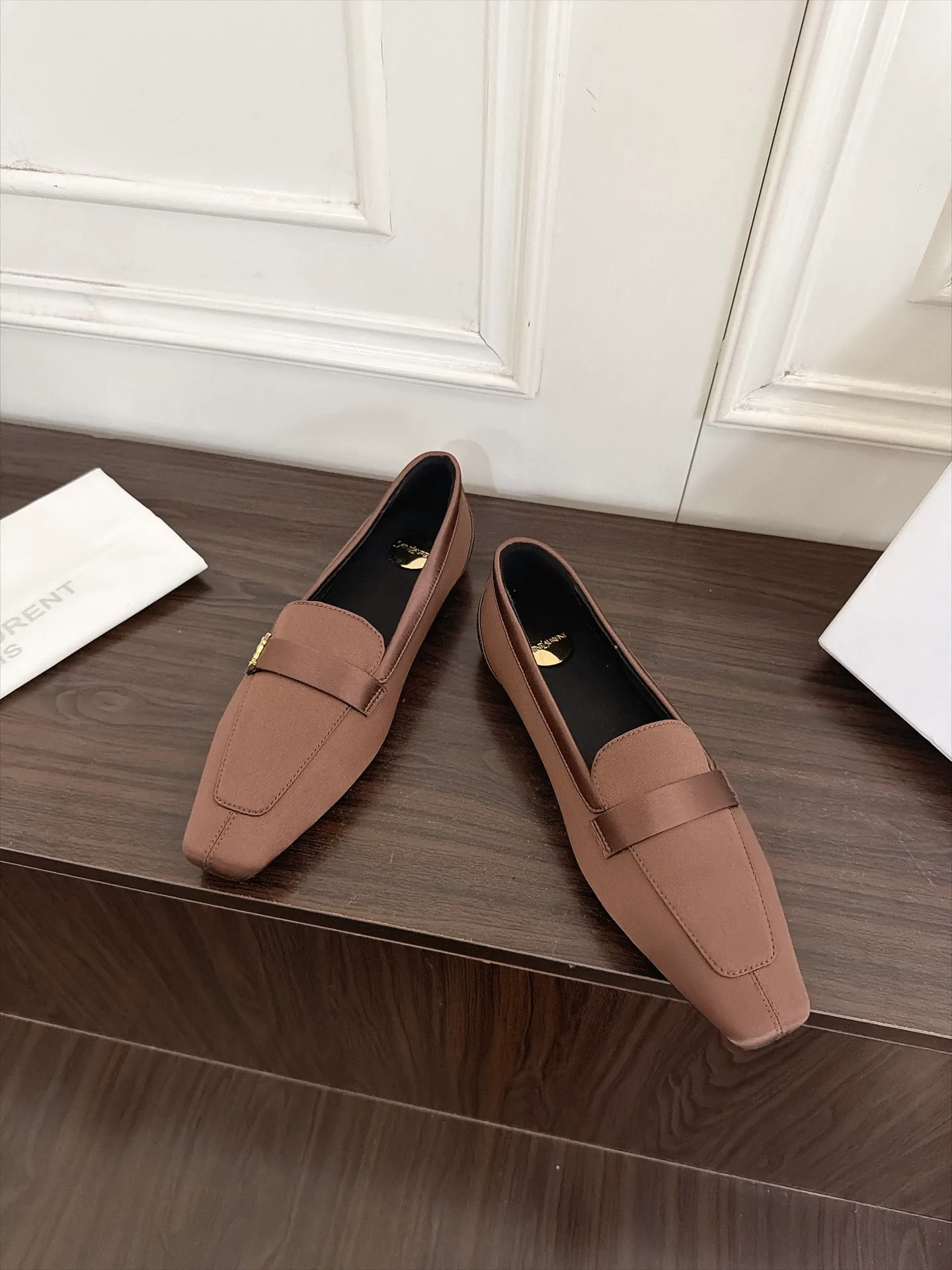 Лоферы И Мокасины Женские Saint Laurent 18700021