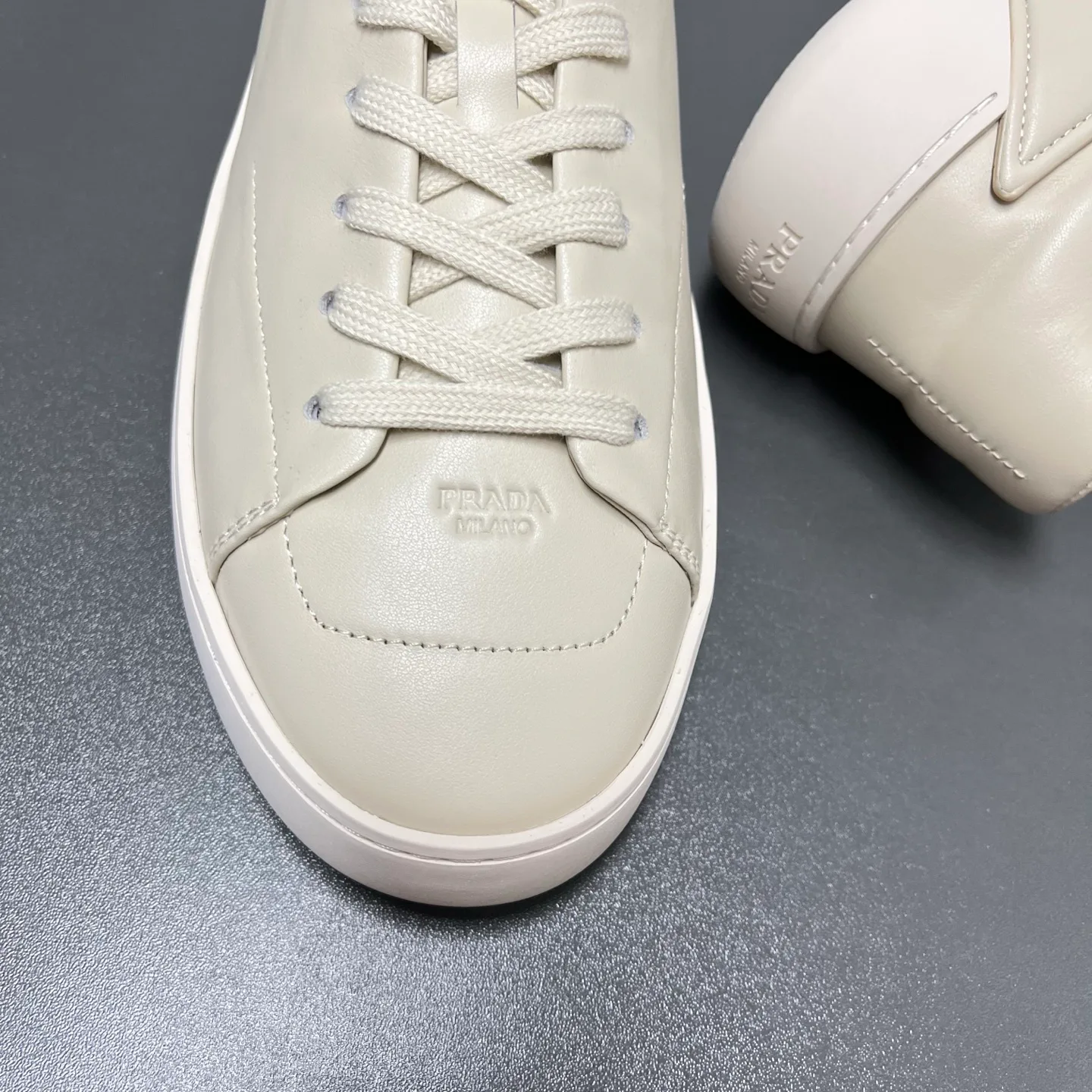 Кроссовки Мужские Prada 16940097