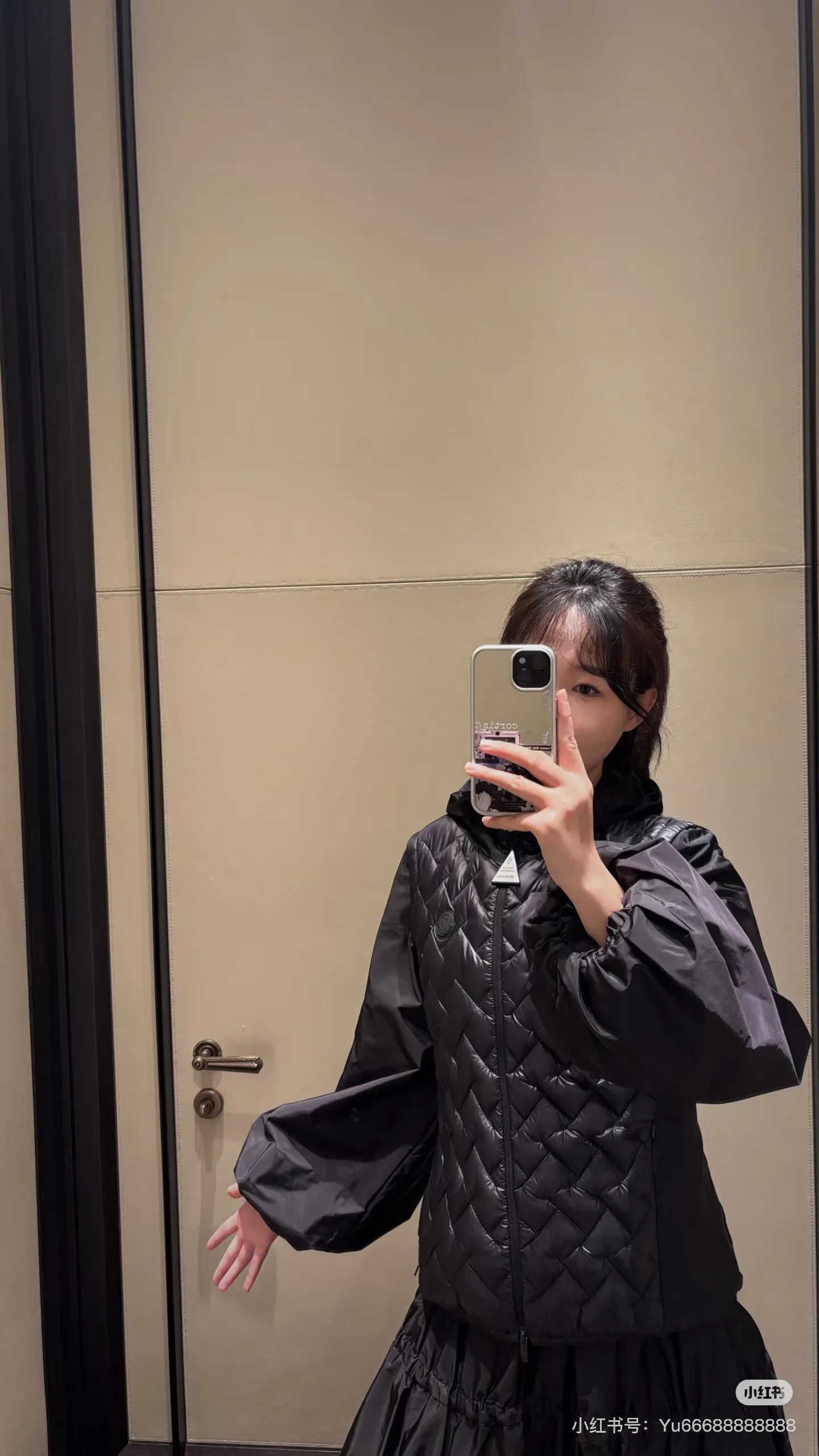 Куртки И Пуховики Женские Moncler 18044131