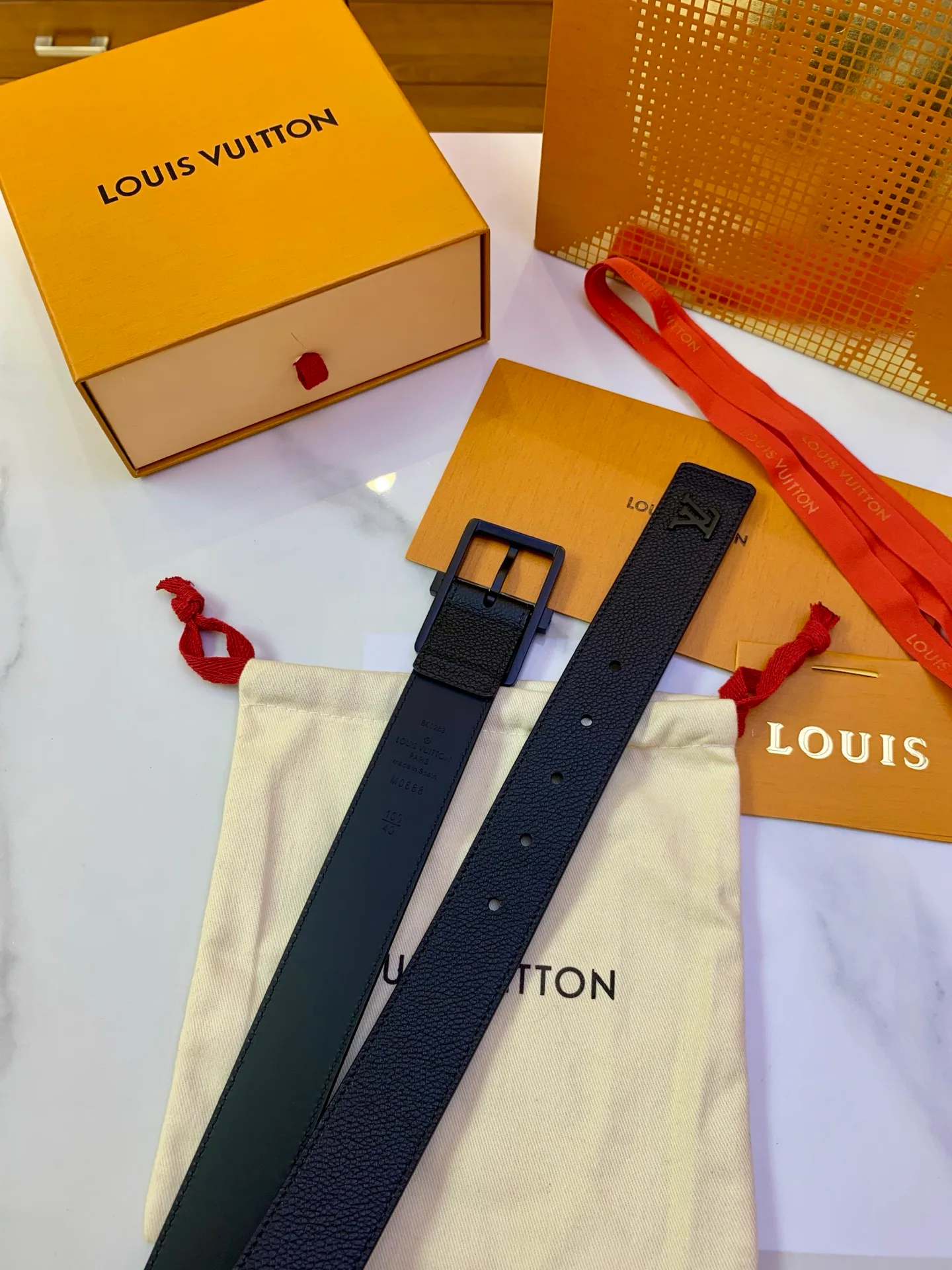 Ремни Louis Vuitton 17682170